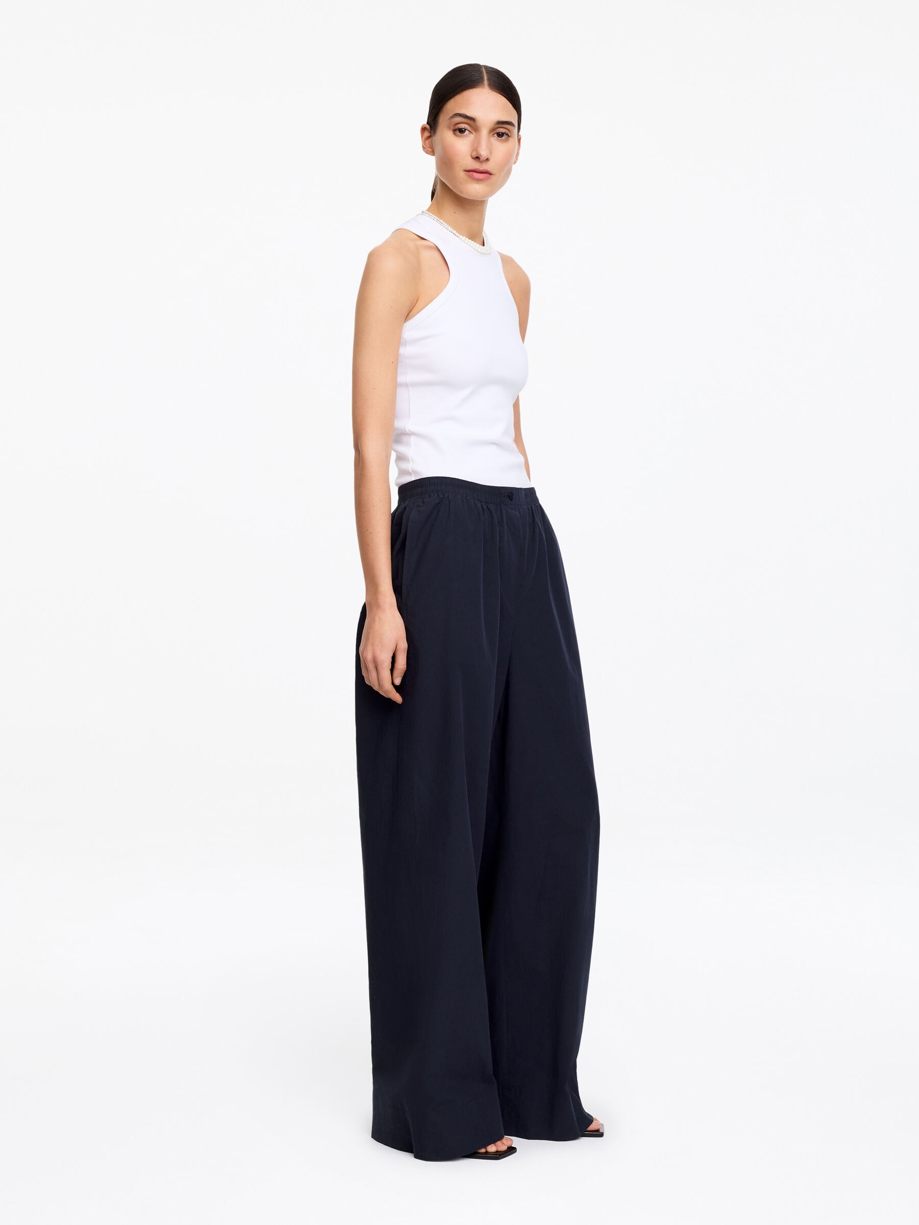 Relaxed Cotton Trousers - Dark Blue - Relaxed fit - Women - StillMedia/Lookbook - 5