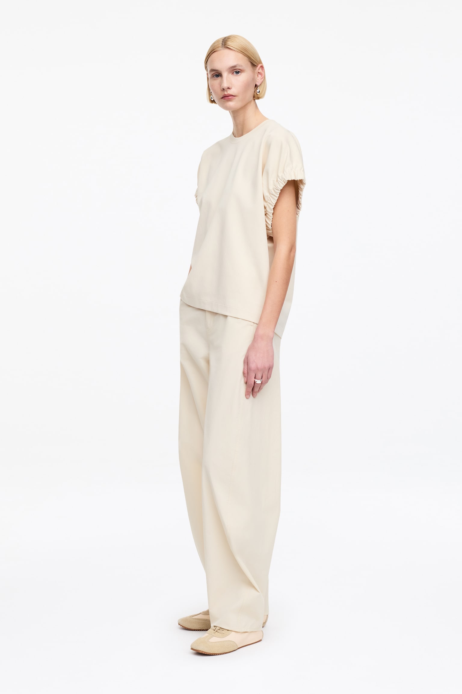 Ráncolt ujjú póló-Bézs - 4