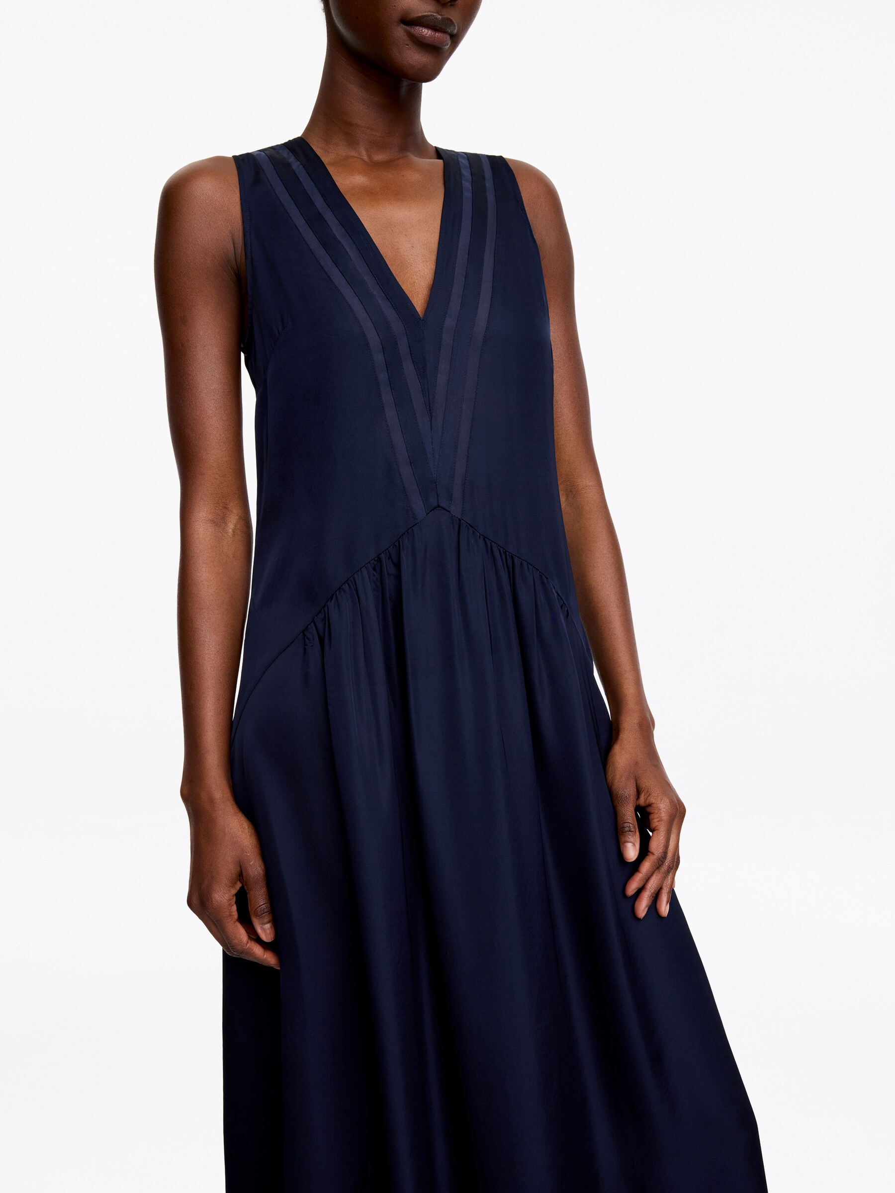 Robe longue avec empiècements en organza - Bleu foncé - Regular fit - Femme - StillMedia/Lookbook - 5