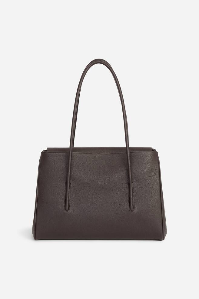 Schultertasche aus Leder mit Umschlagklappe - Braun - 1