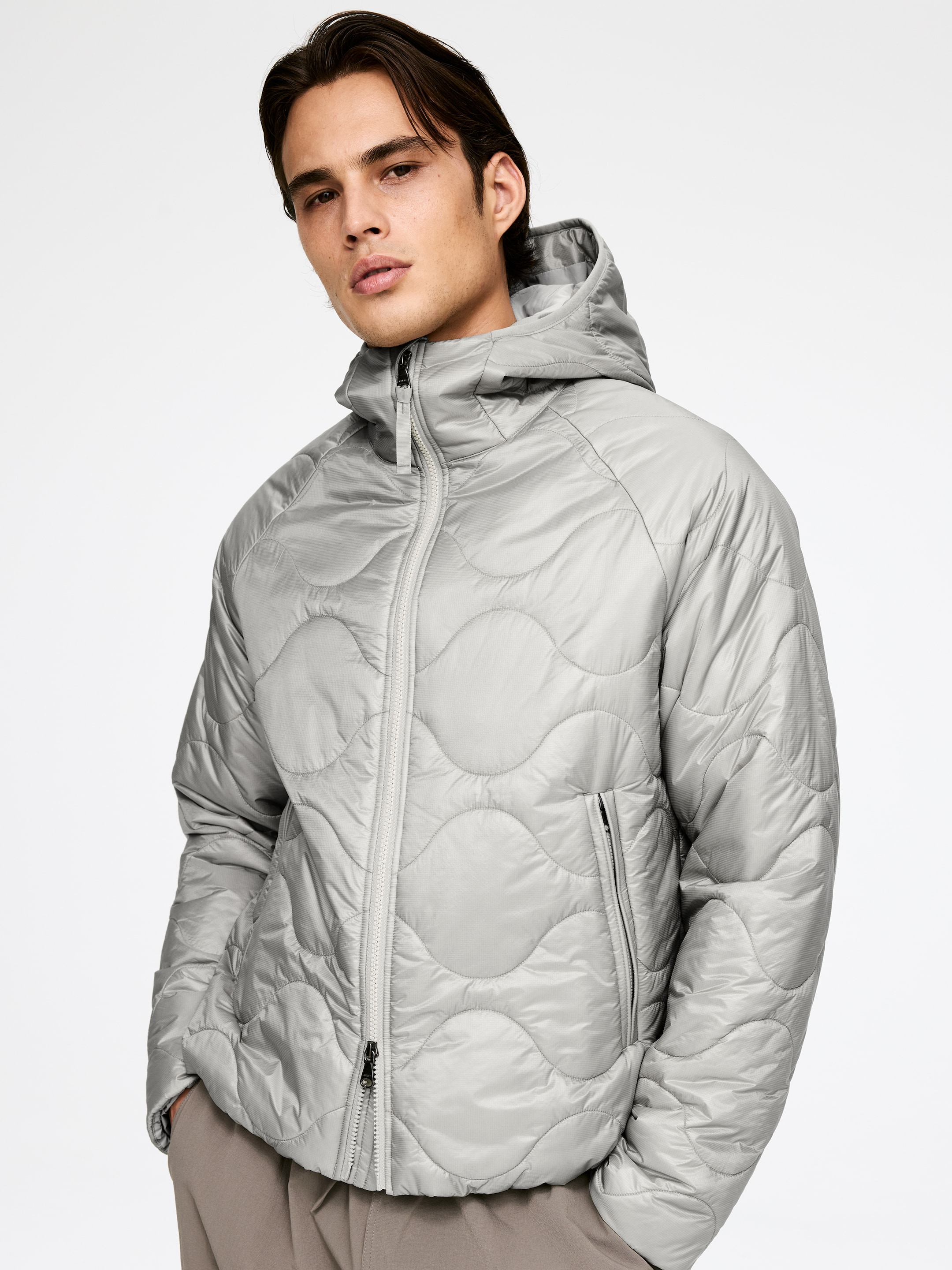 ARKET ACTIVE Hooded Jacket - Grey - Regular fit - Men - StillMedia/Lookbook - 7