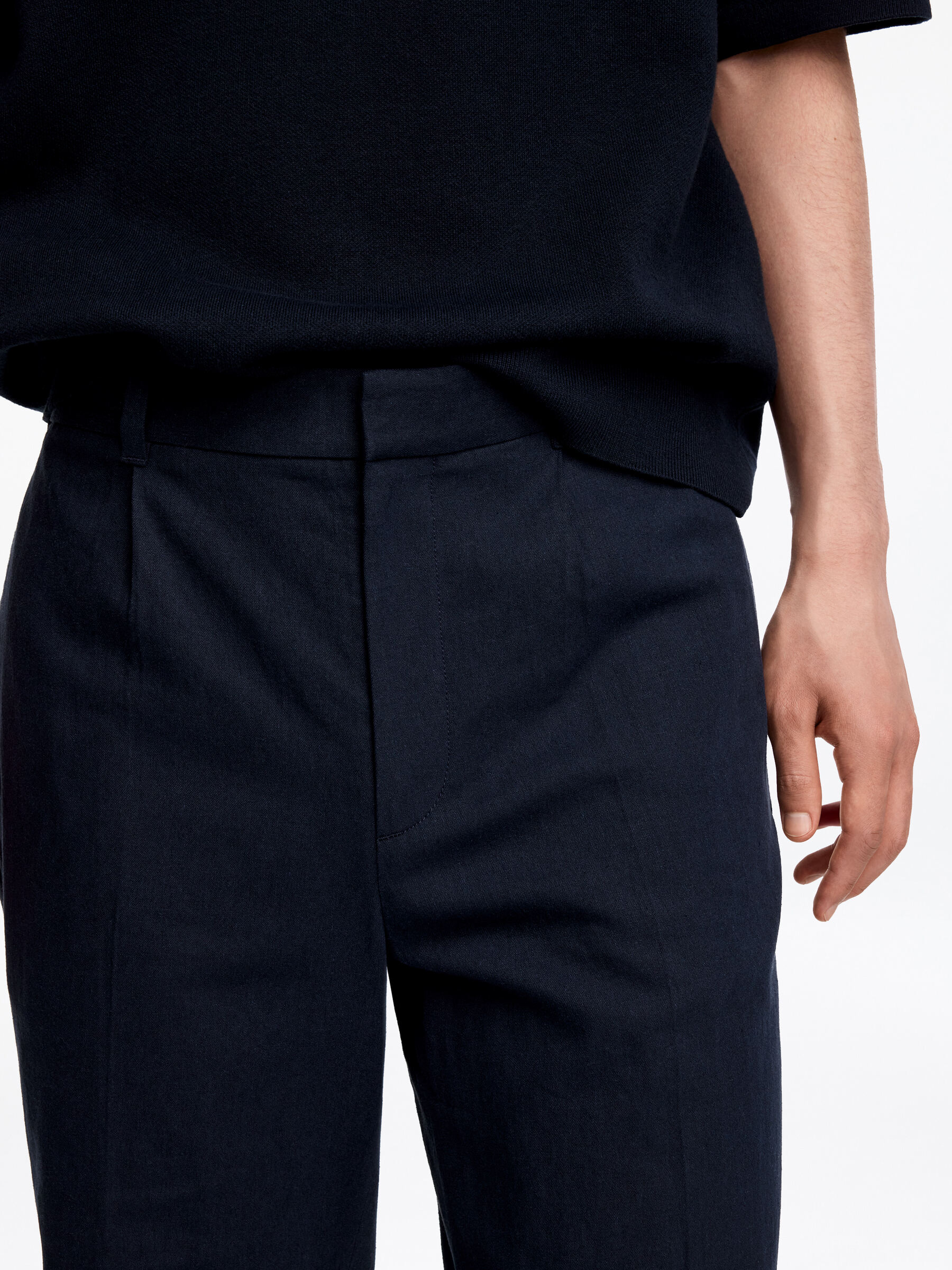 Linen Blend Trousers - Dark Blue - Regular fit - Men - StillMedia/Lookbook - 2