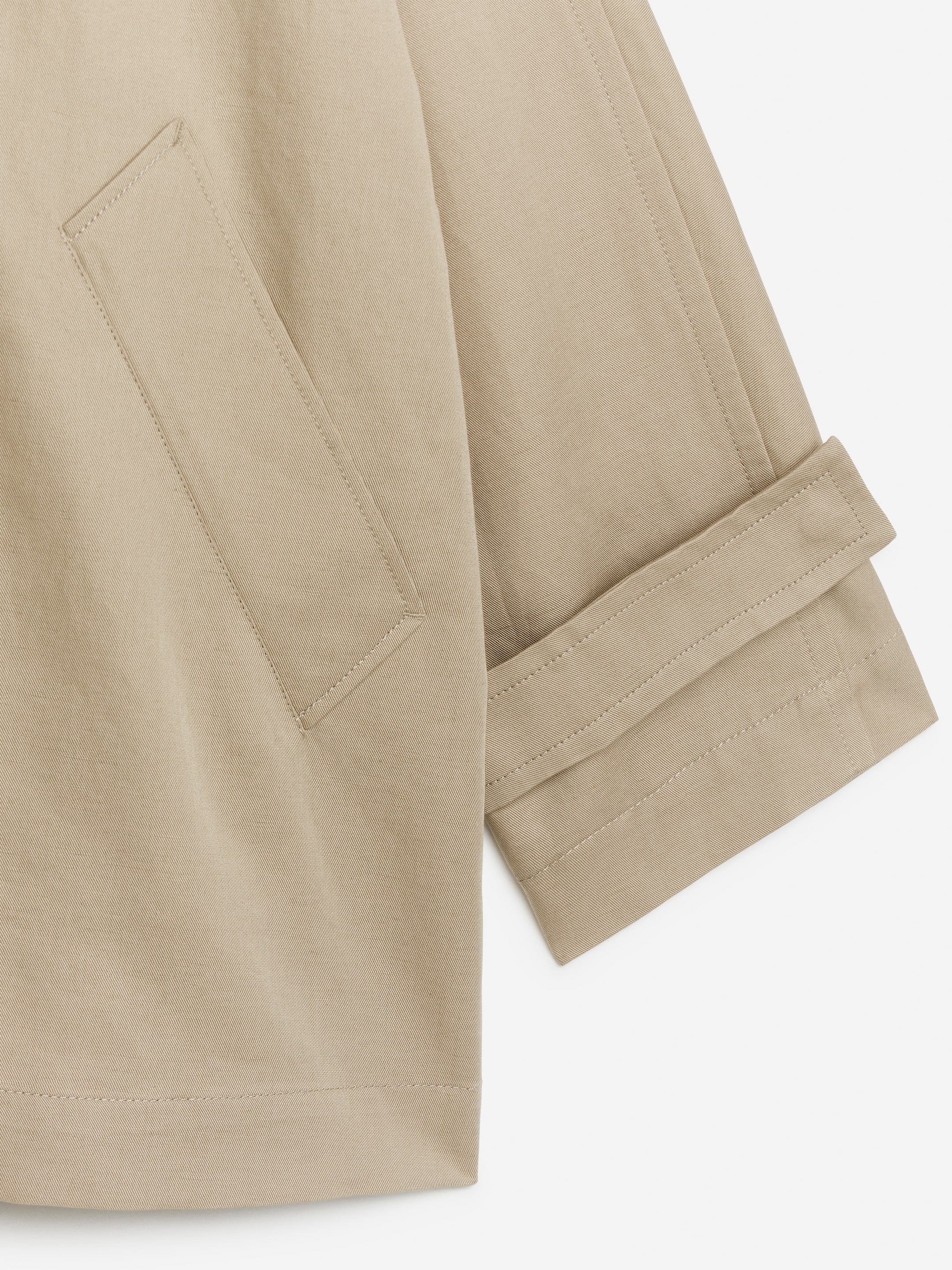 Größeres Bild ansehen: Kurzer Trenchcoat - Beige - Ladies | H&M DE 4