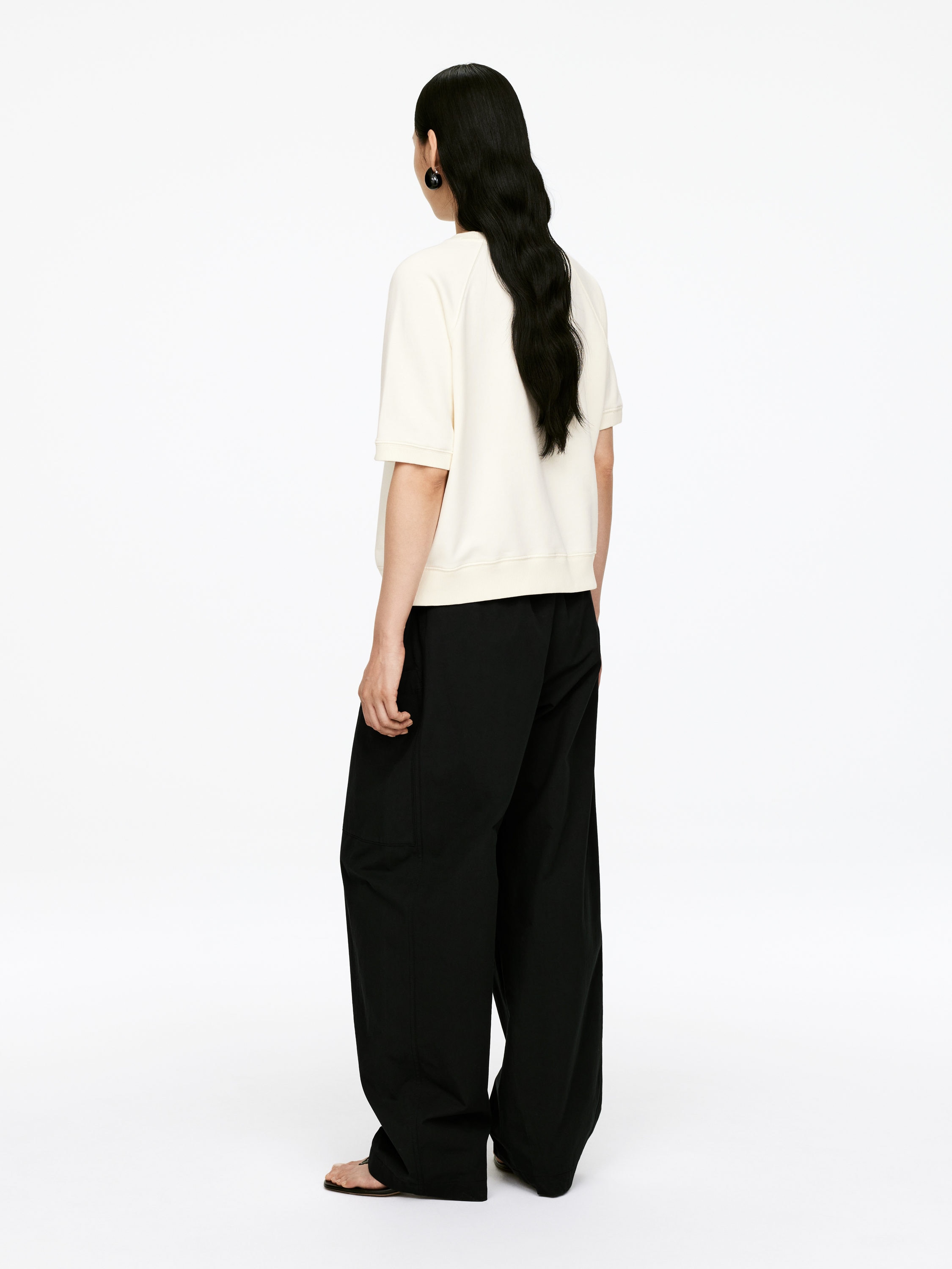 French Terry Sweatshirt - Off White - Regular fit - Women - StillMedia/Lookbook - 6