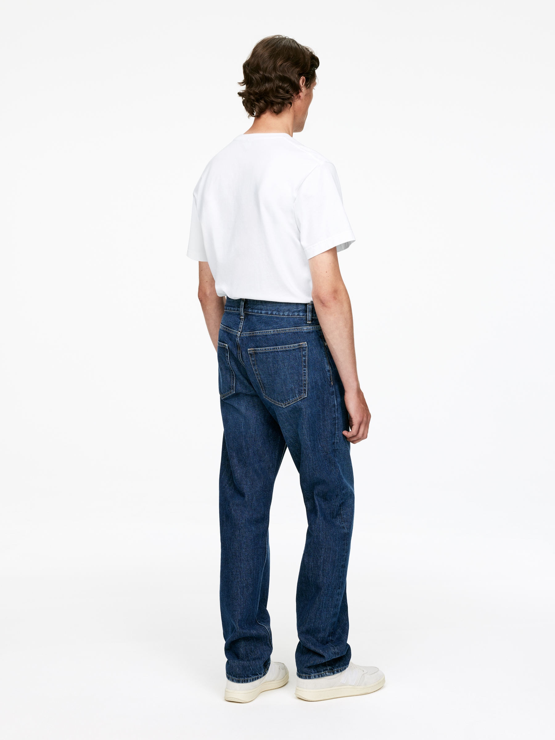 OCEAN Loose Straight Jeans - Dark Blue - Loose fit - Men - StillMedia/Lookbook - 10