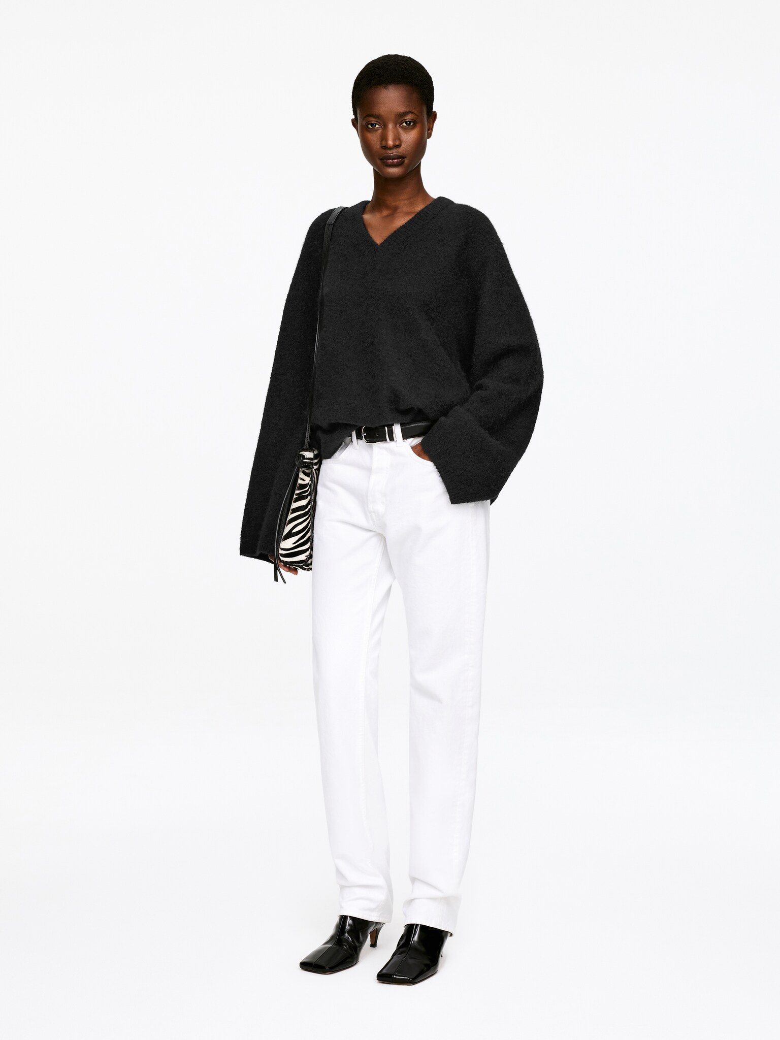 Sweter z dekoltem w szpic z alpaki i wełny - Czarny/Szarobrązowy - 4