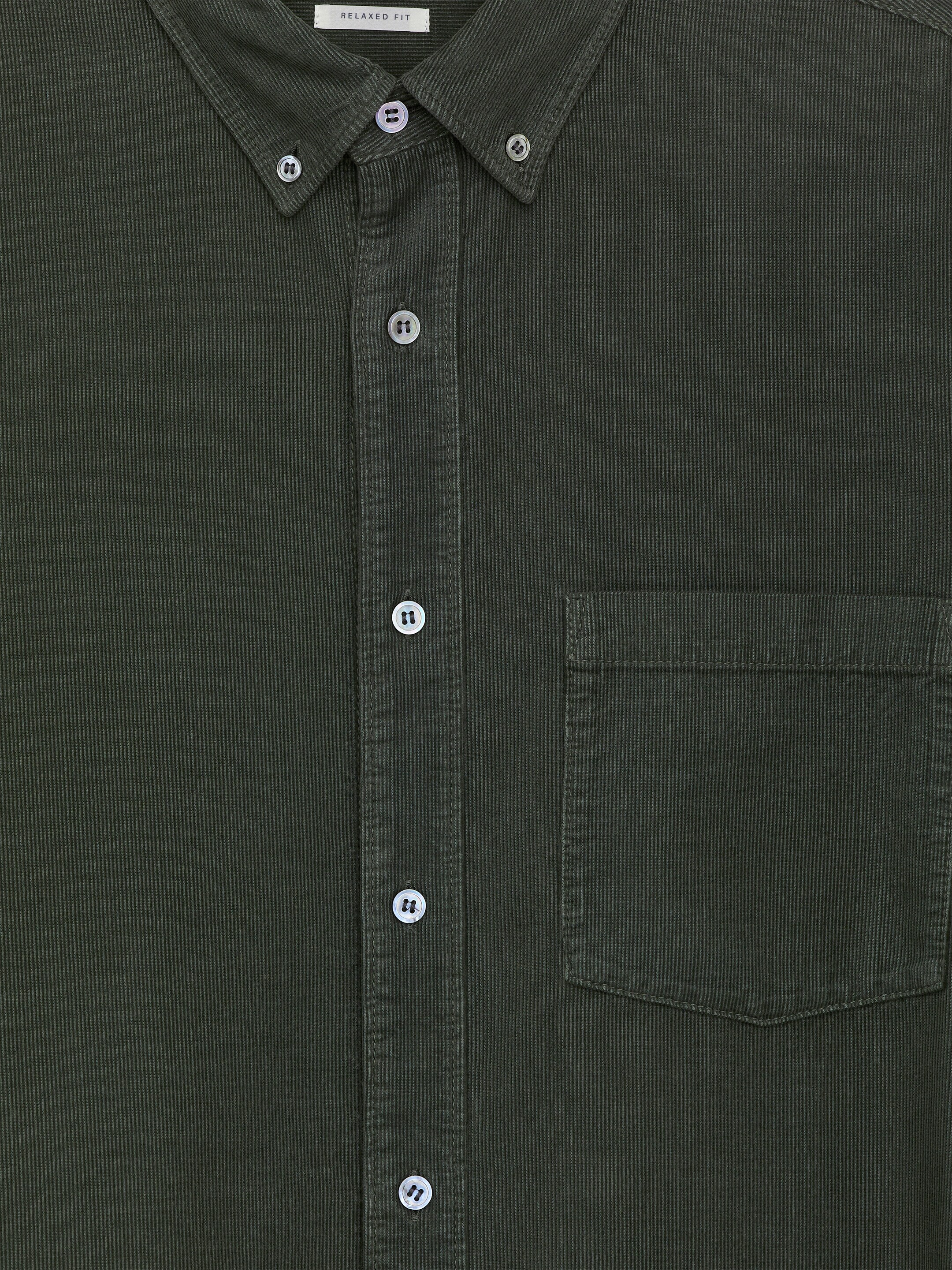 Ver imagen más grande: Camisa de pana holgada - Verde caqui - HOMBRE | H&M ES 6