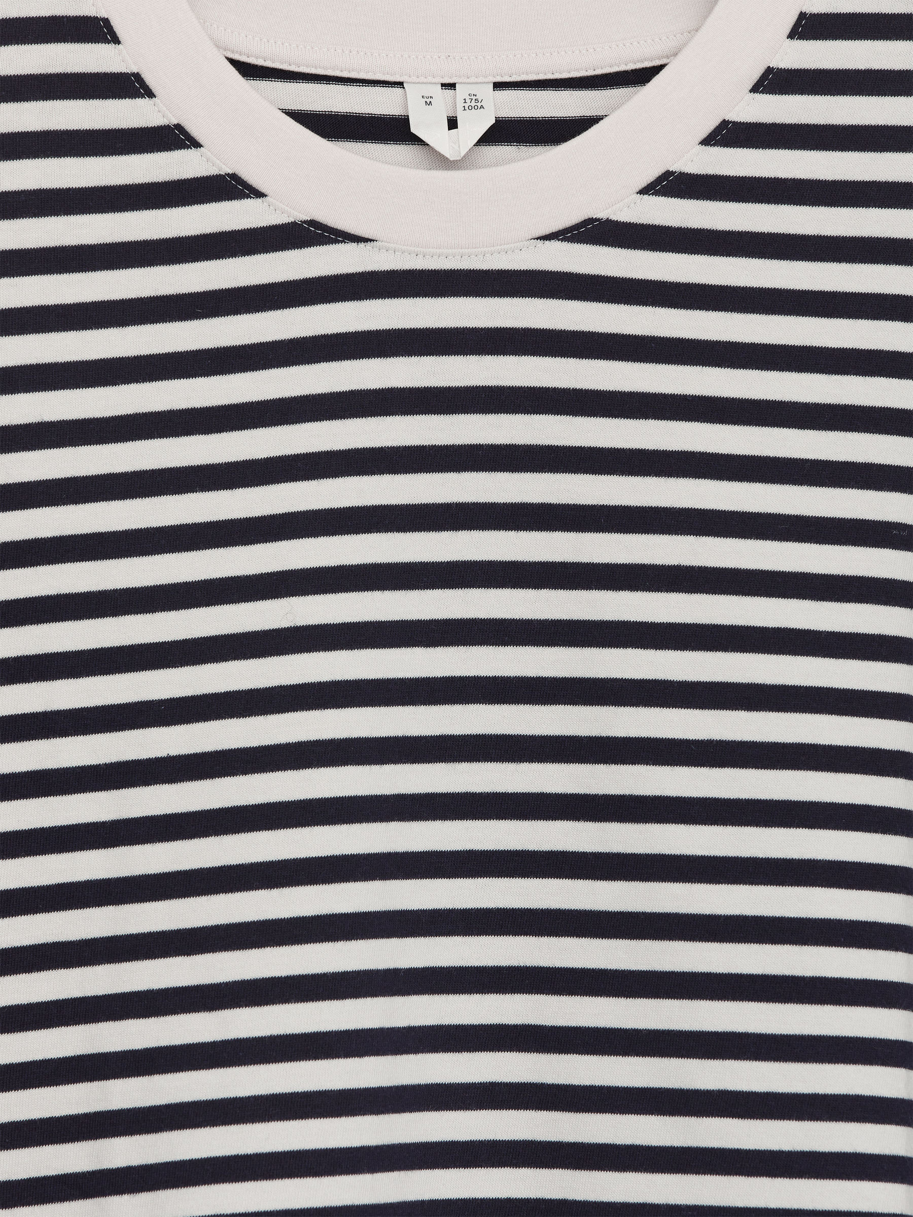 Striped T-Shirt - White/Blue - Loose fit - Men - StillMedia/DescriptiveDetail - 1
