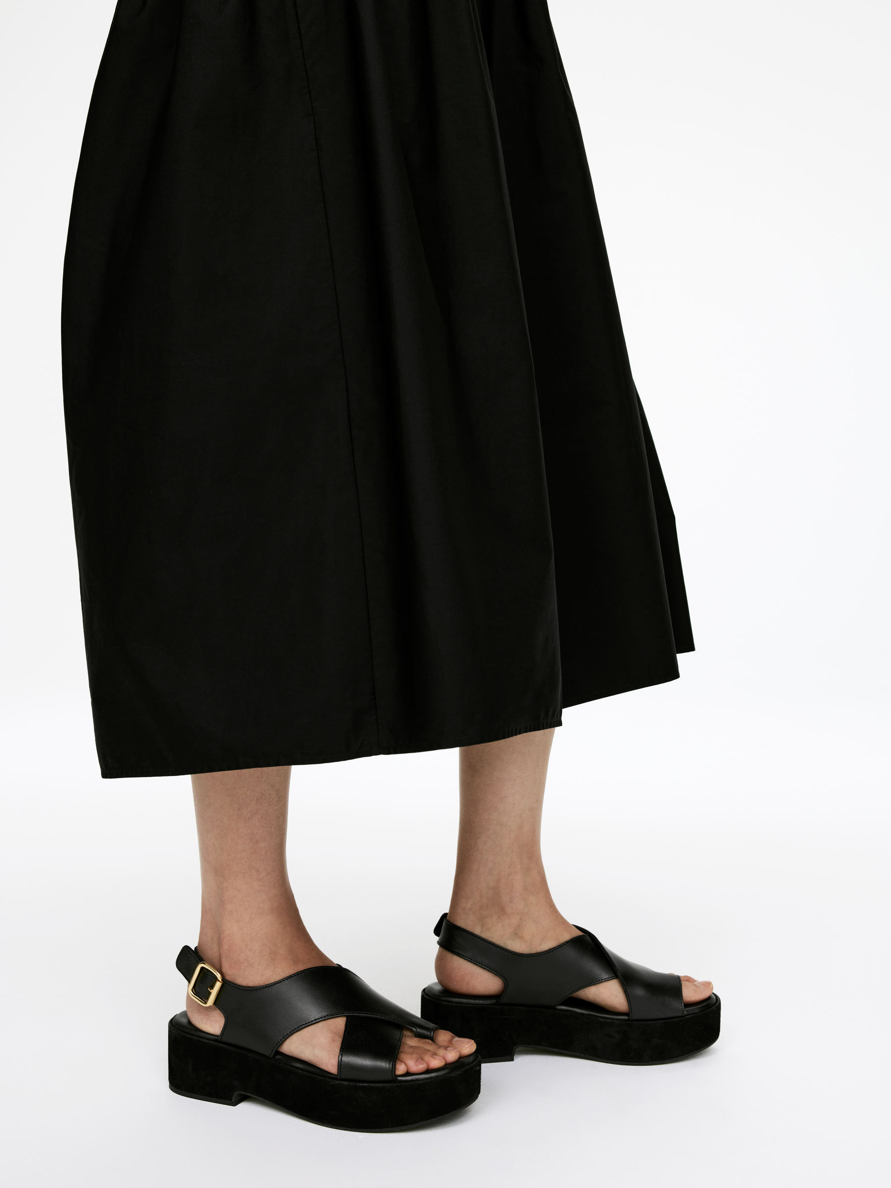 Sandales compensées en cuir - Noir - Femme - StillMedia/Lookbook - 6
