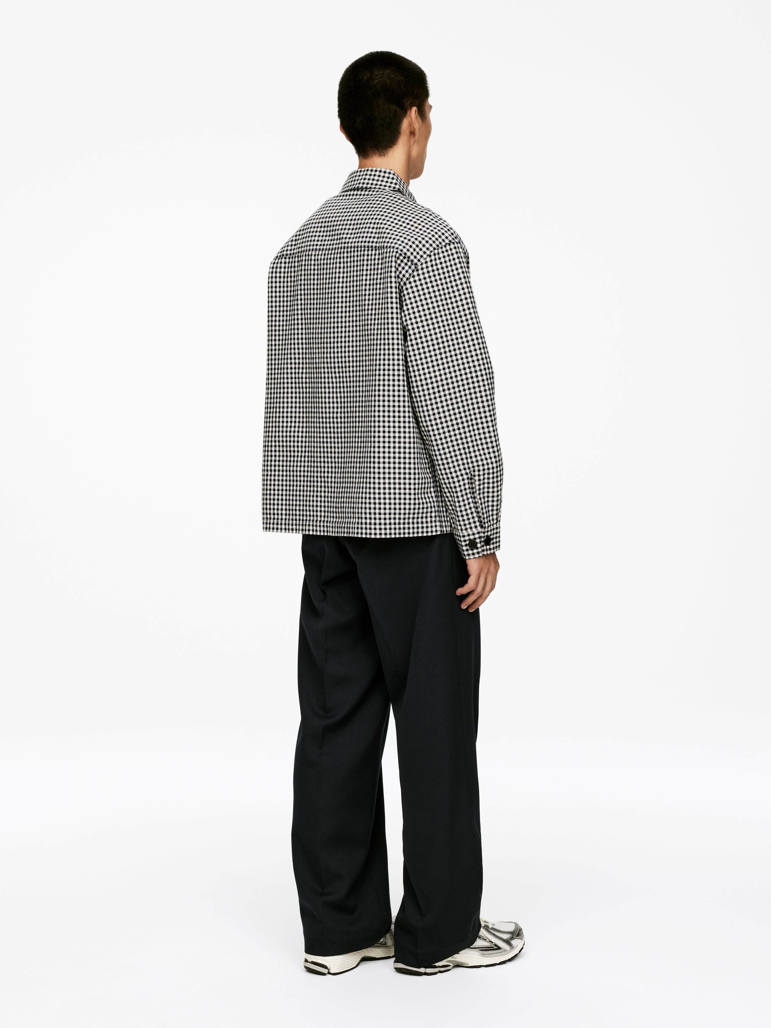 Cotton Overshirt - Dark Blue/White - Relaxed fit - Men - StillMedia/Lookbook - 4