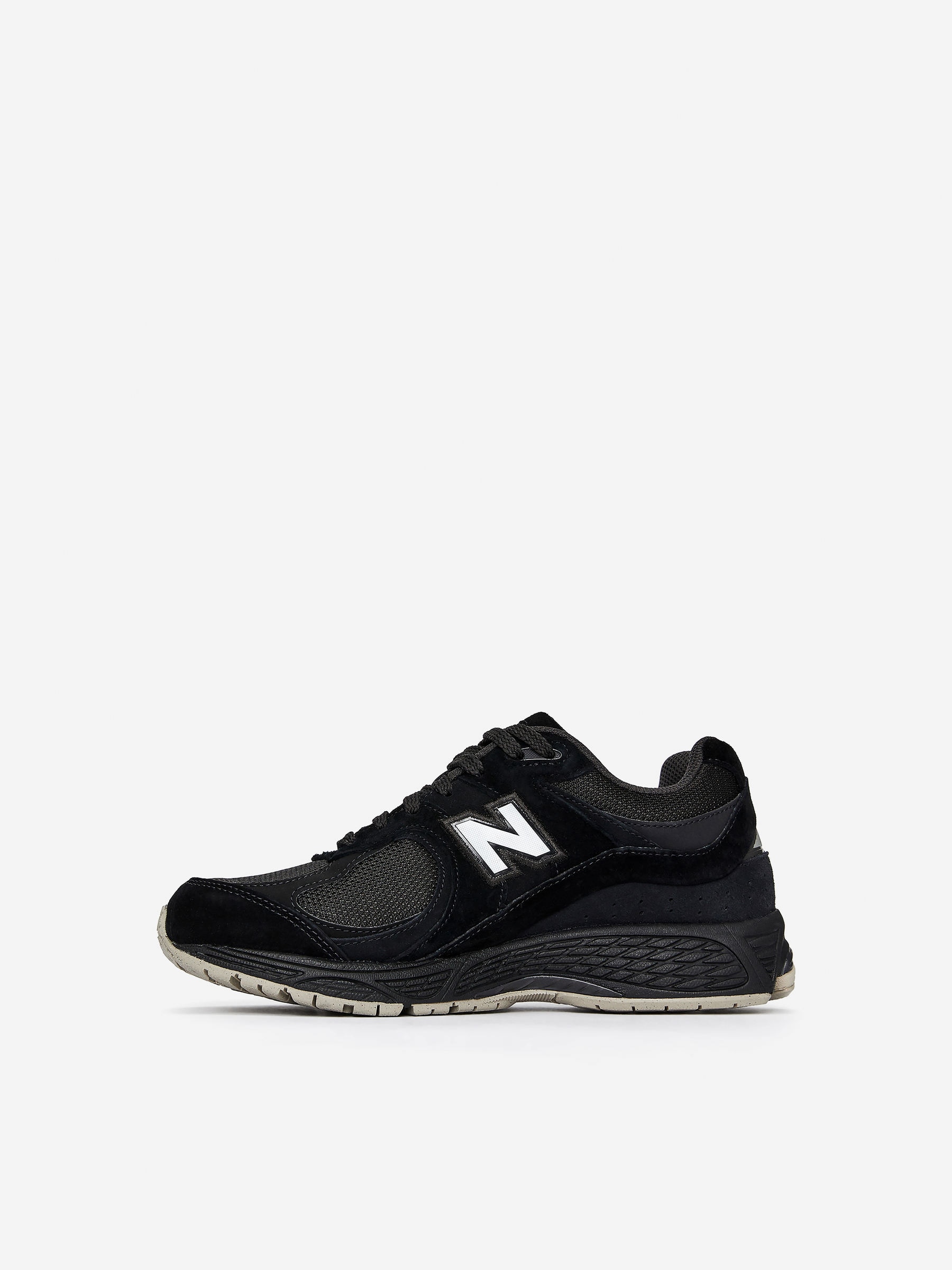 New Balance 2002R Trainers - Black - Women - StillMedia/DescriptiveStillLife - 7