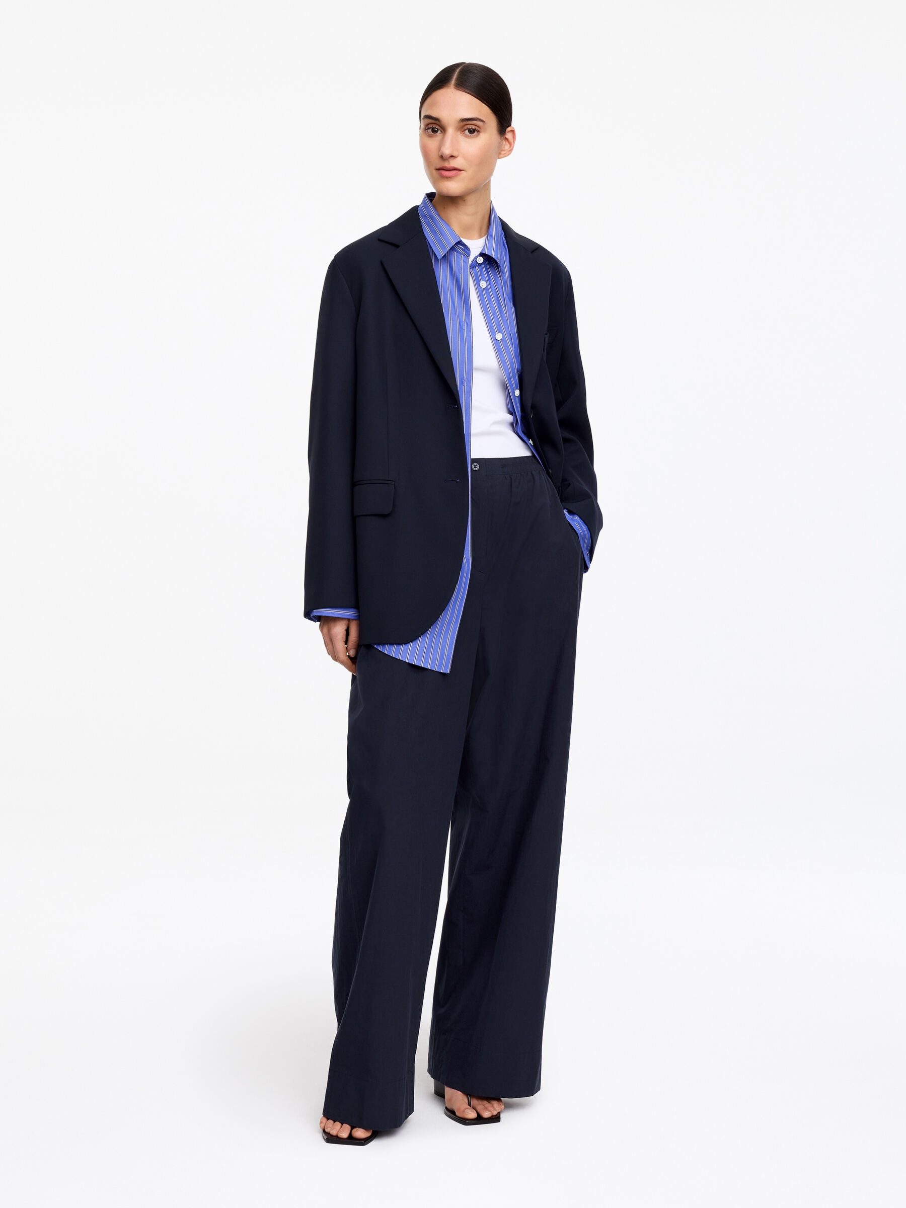 Relaxed Cotton Trousers - Dark Blue - Relaxed fit - Women - StillMedia/Lookbook - 7