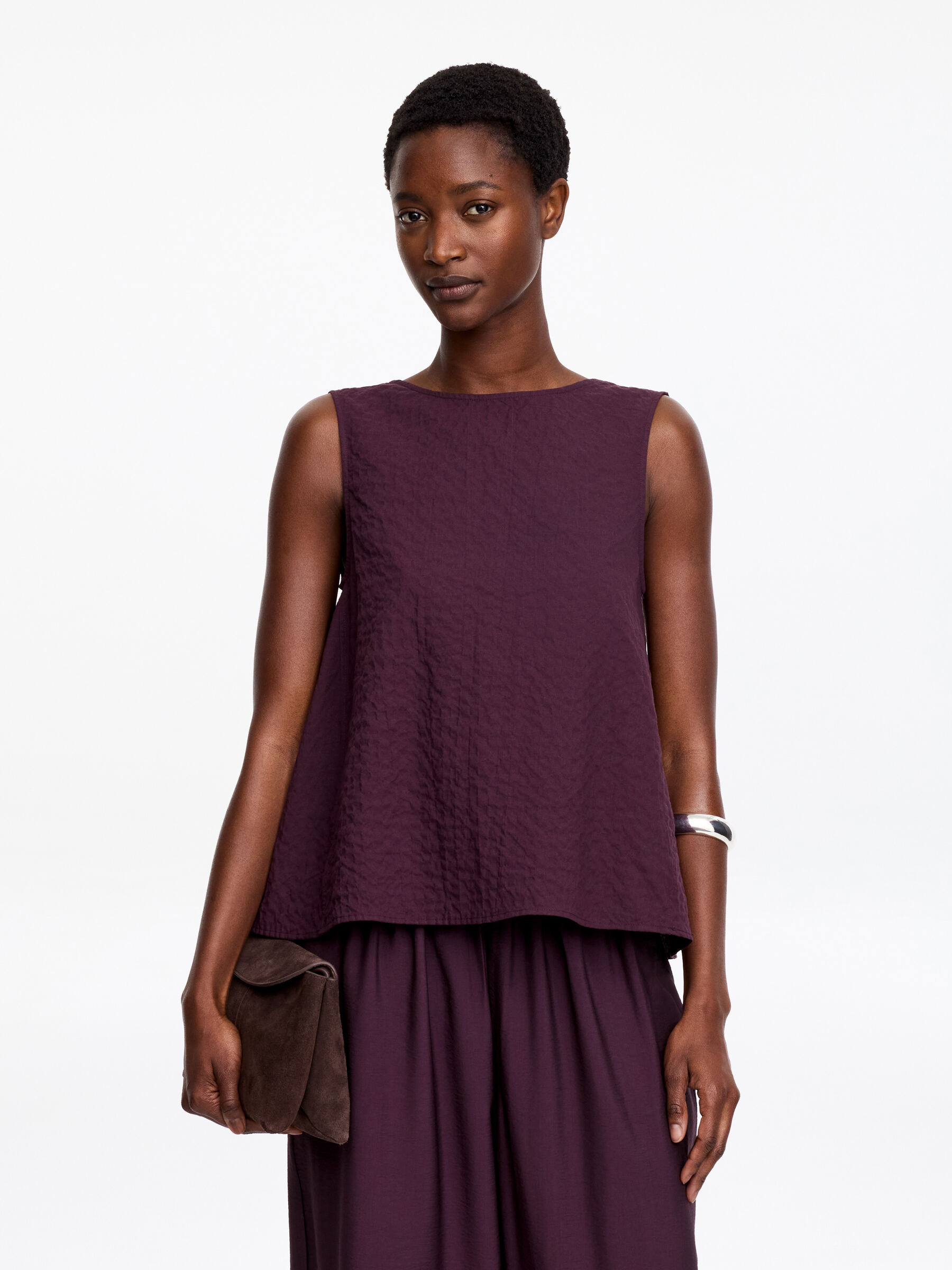 Sleeveless Seersucker Top-#402A32-19434