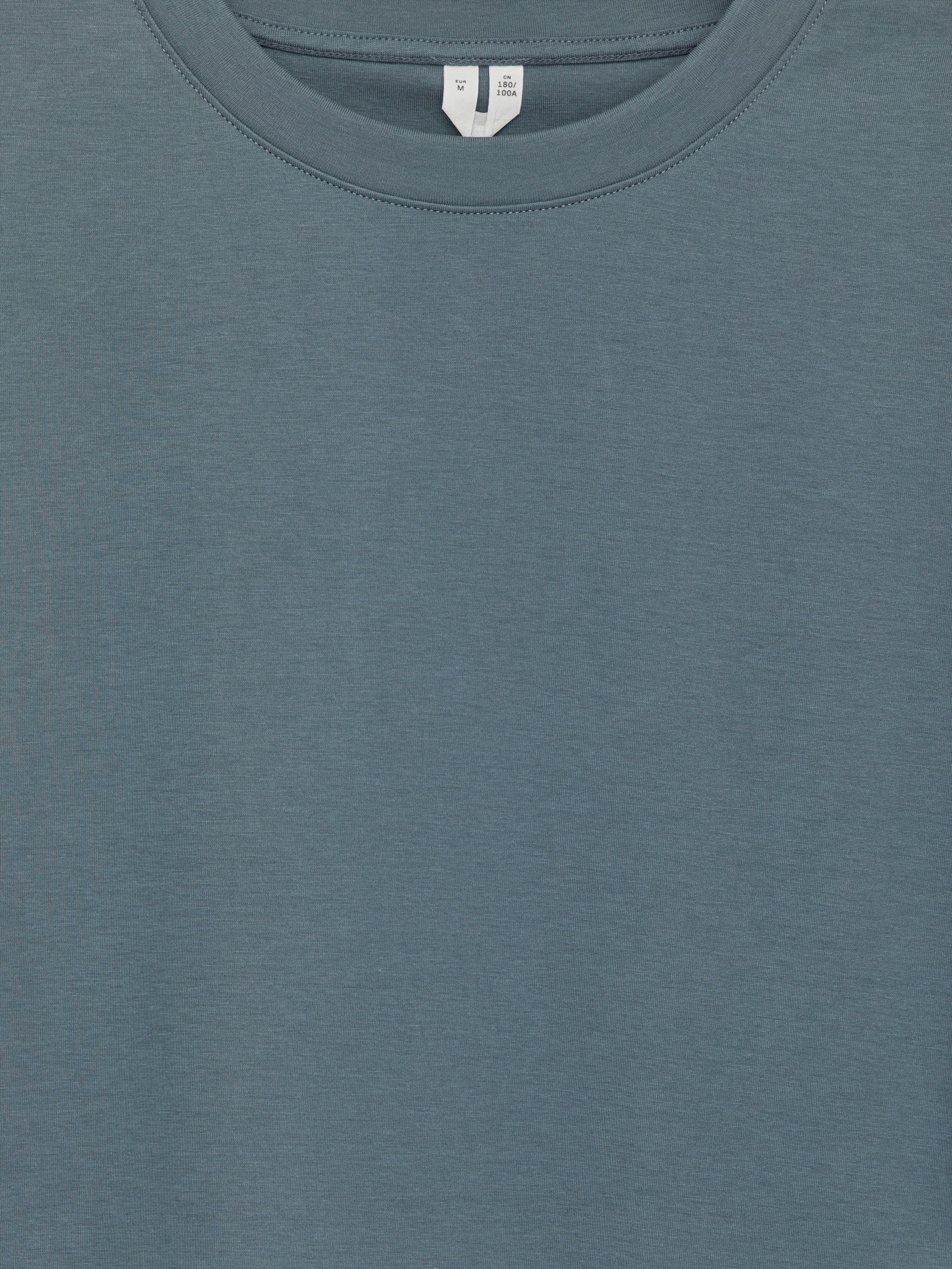 Boxy Interlock T-shirt - Dusty Blue - Loose fit - Men - StillMedia/DescriptiveDetail - 2