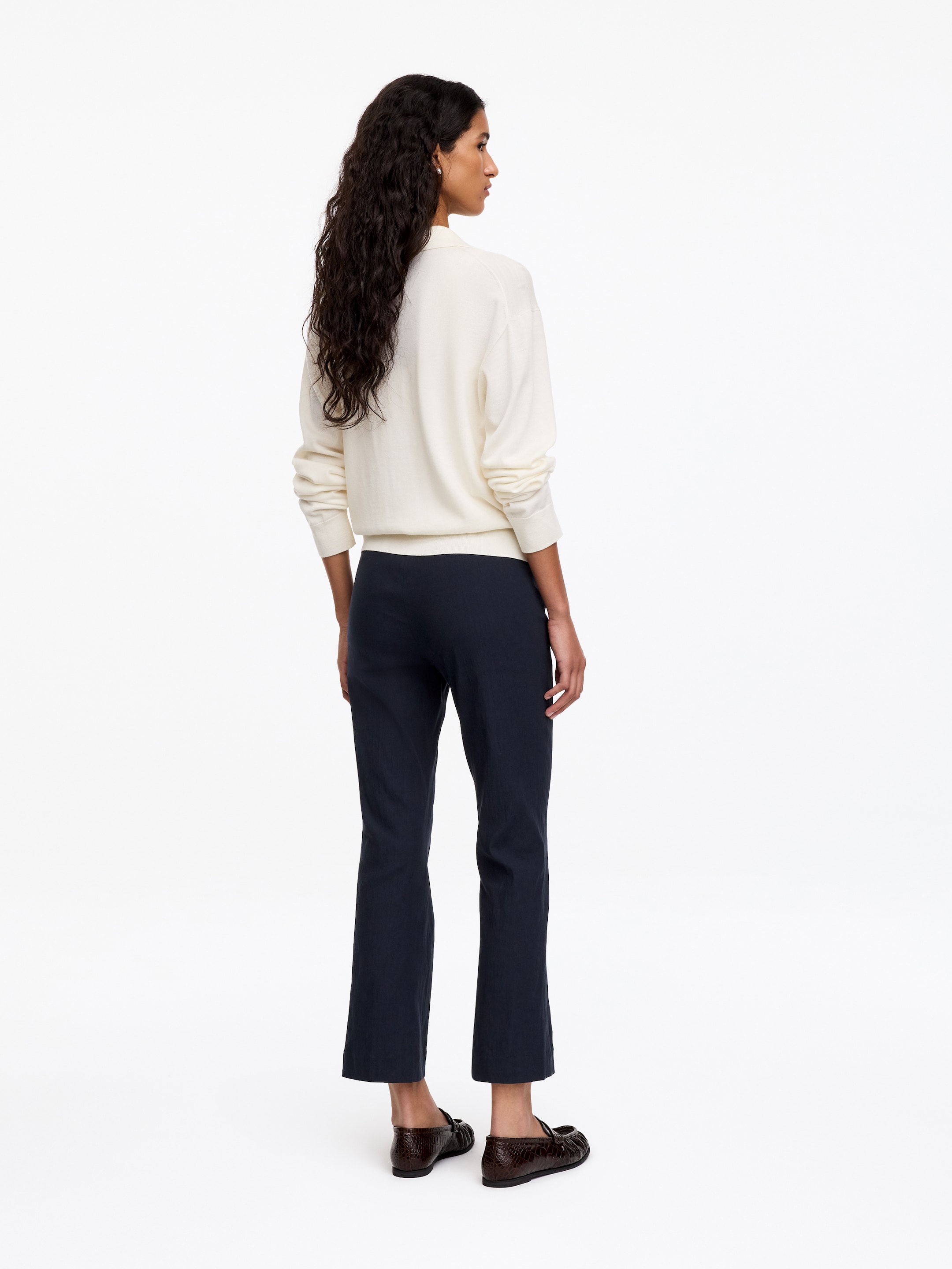 Pantalones acampanados de lino y algodón - Azul oscuro - Corte ajustado - women - StillMedia/Lookbook - 3