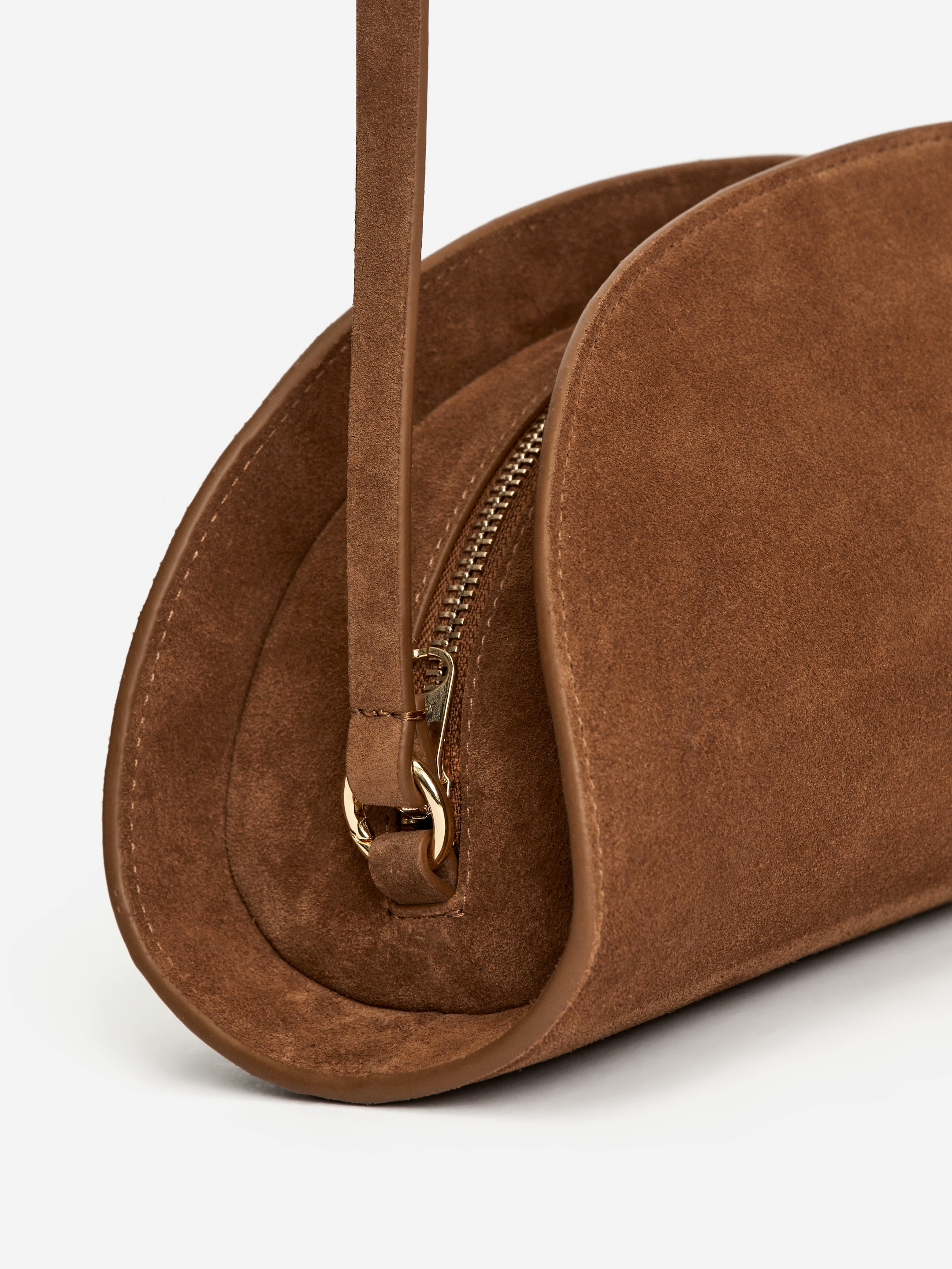 Visa större bild: Clutch/axelremsväska i mocka - Brun - DAM | H&M SE 5