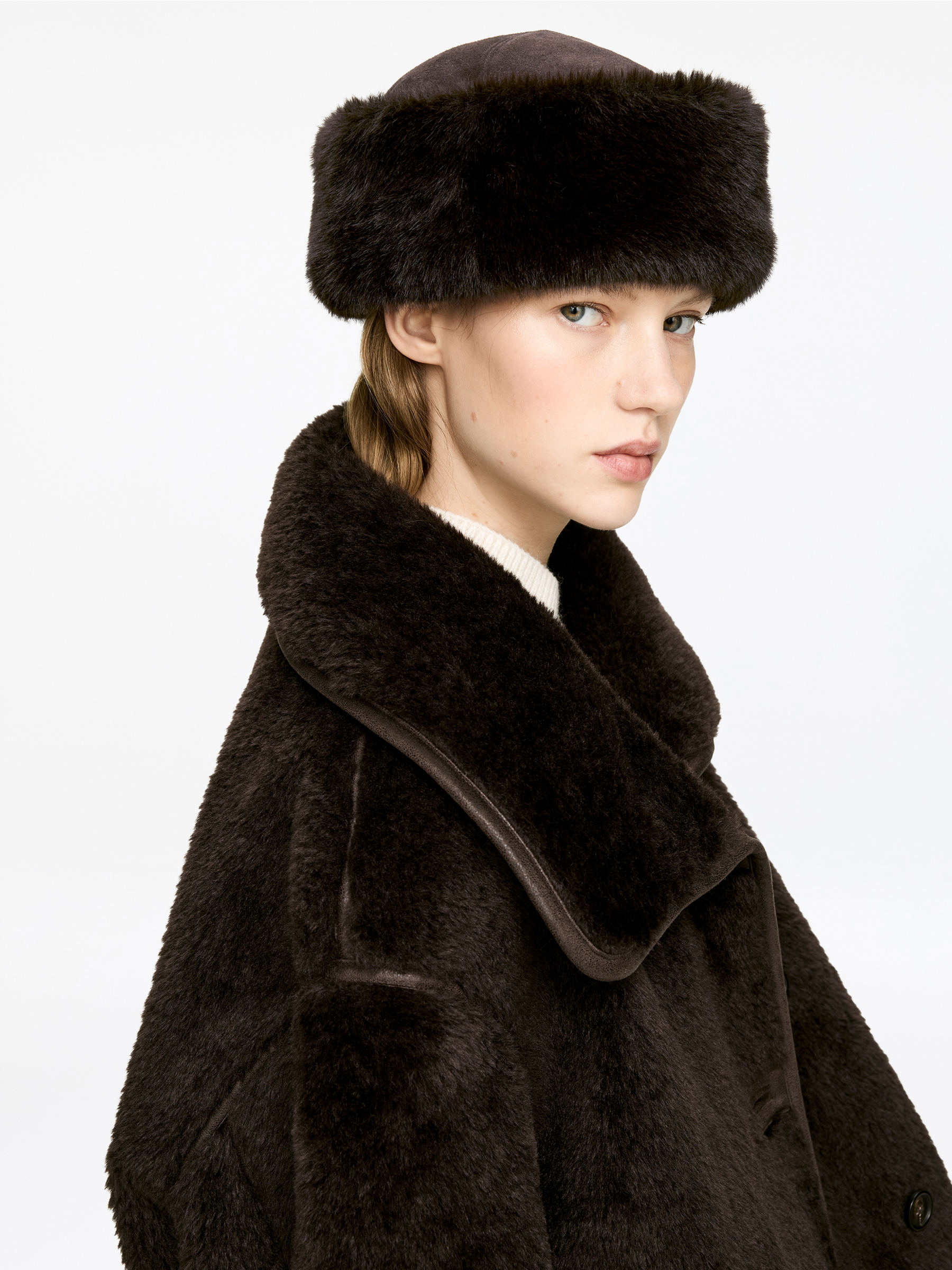 Toque en daim - Marron foncé - Femme - StillMedia/Lookbook - 3