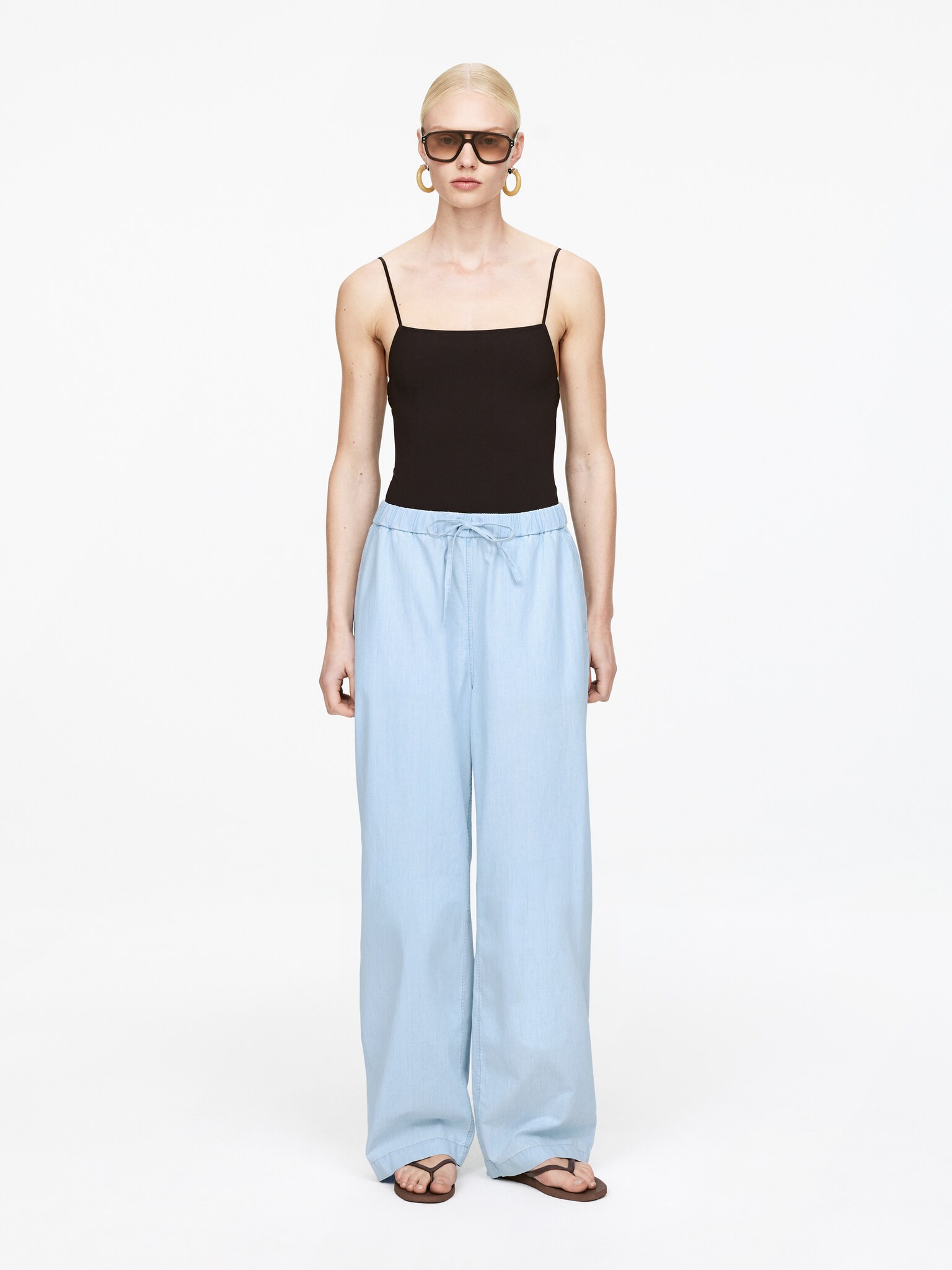 Helle Denim-Hose mit Kordelzug - Blau
