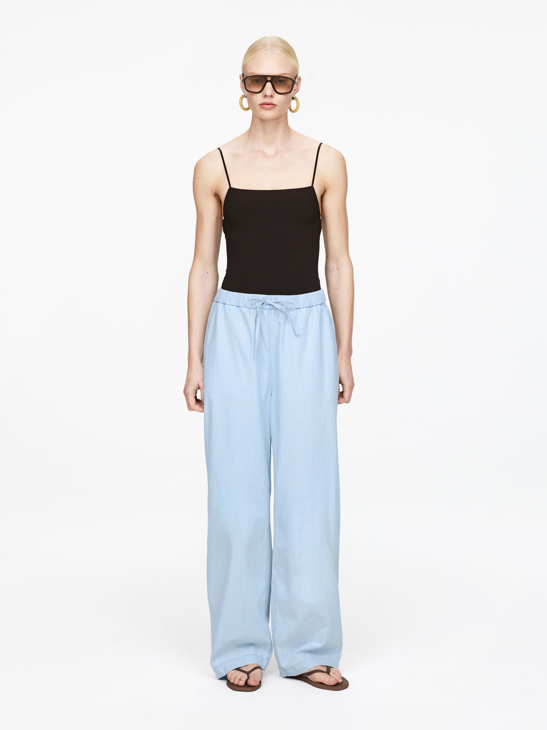 Light Denim Drawstring Trousers - Blue - Relaxed fit - Women - StillMedia/Lookbook - 15