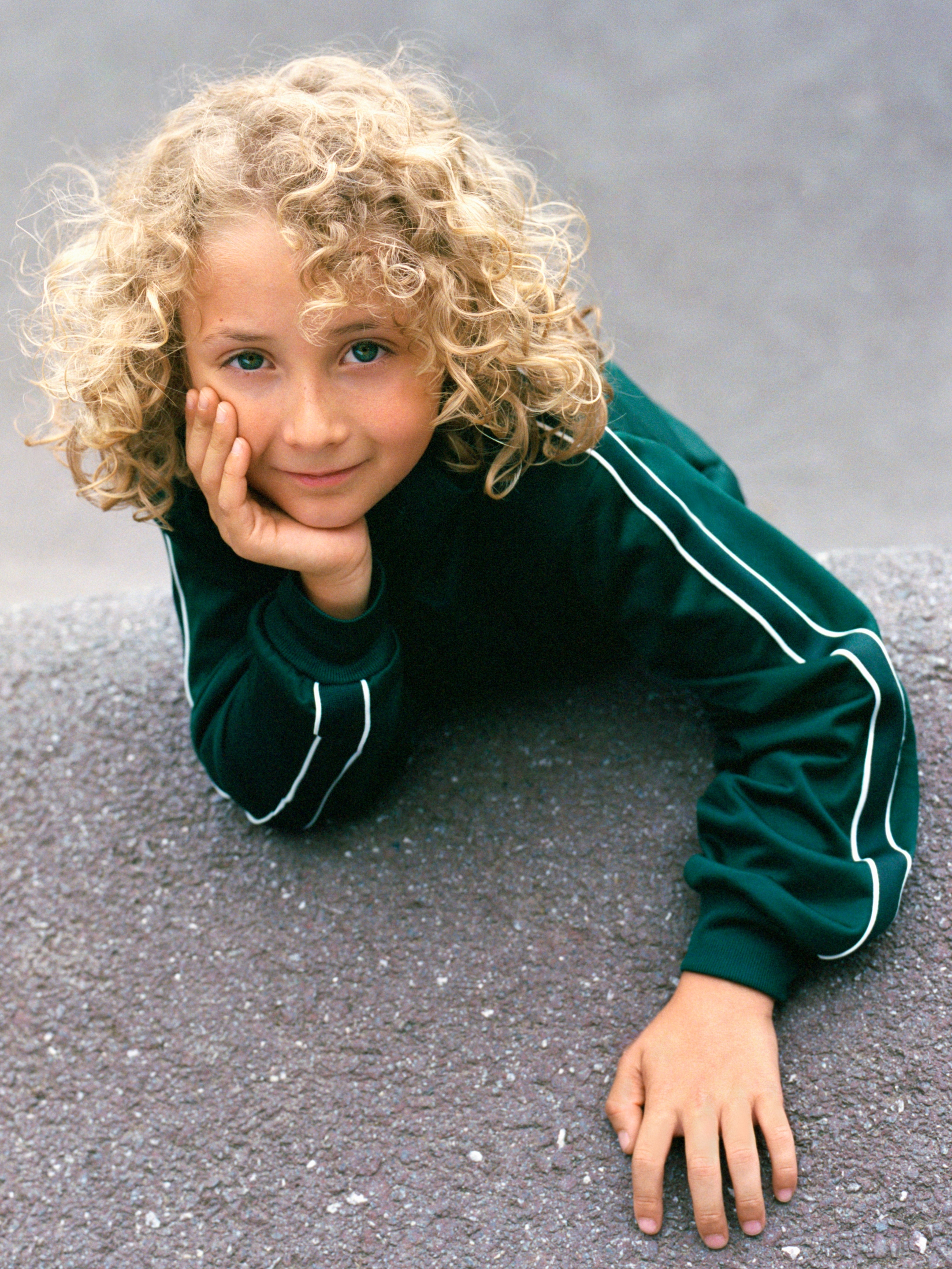 Chaqueta deportiva con cremallera - Verde oscuro - Corte relajado - Children - StillMedia/Environmental - 1