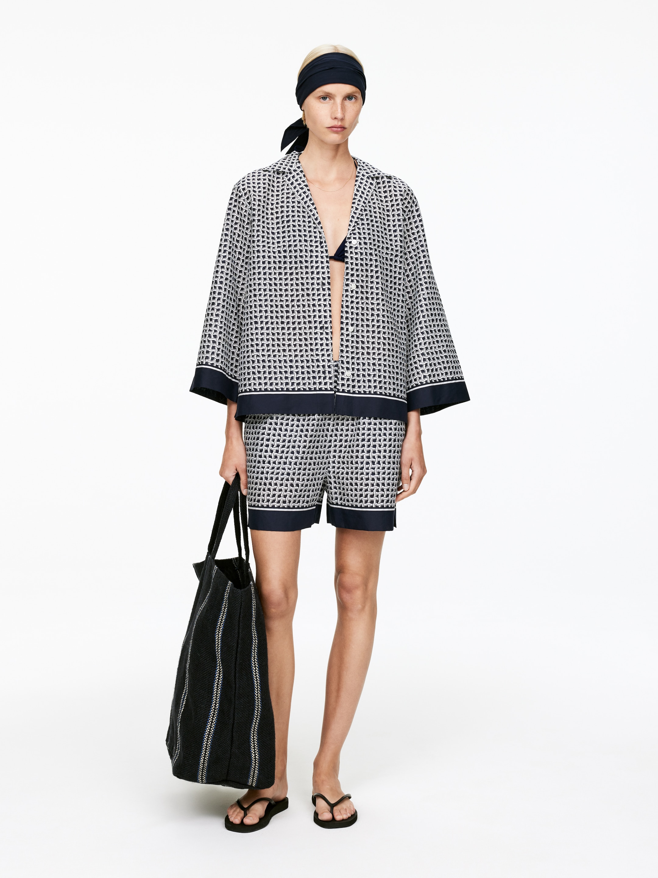 Visualizza immagine più grande: Camicia con stampa - Blu scuro/Bianco - DONNA | H&M IT 3
