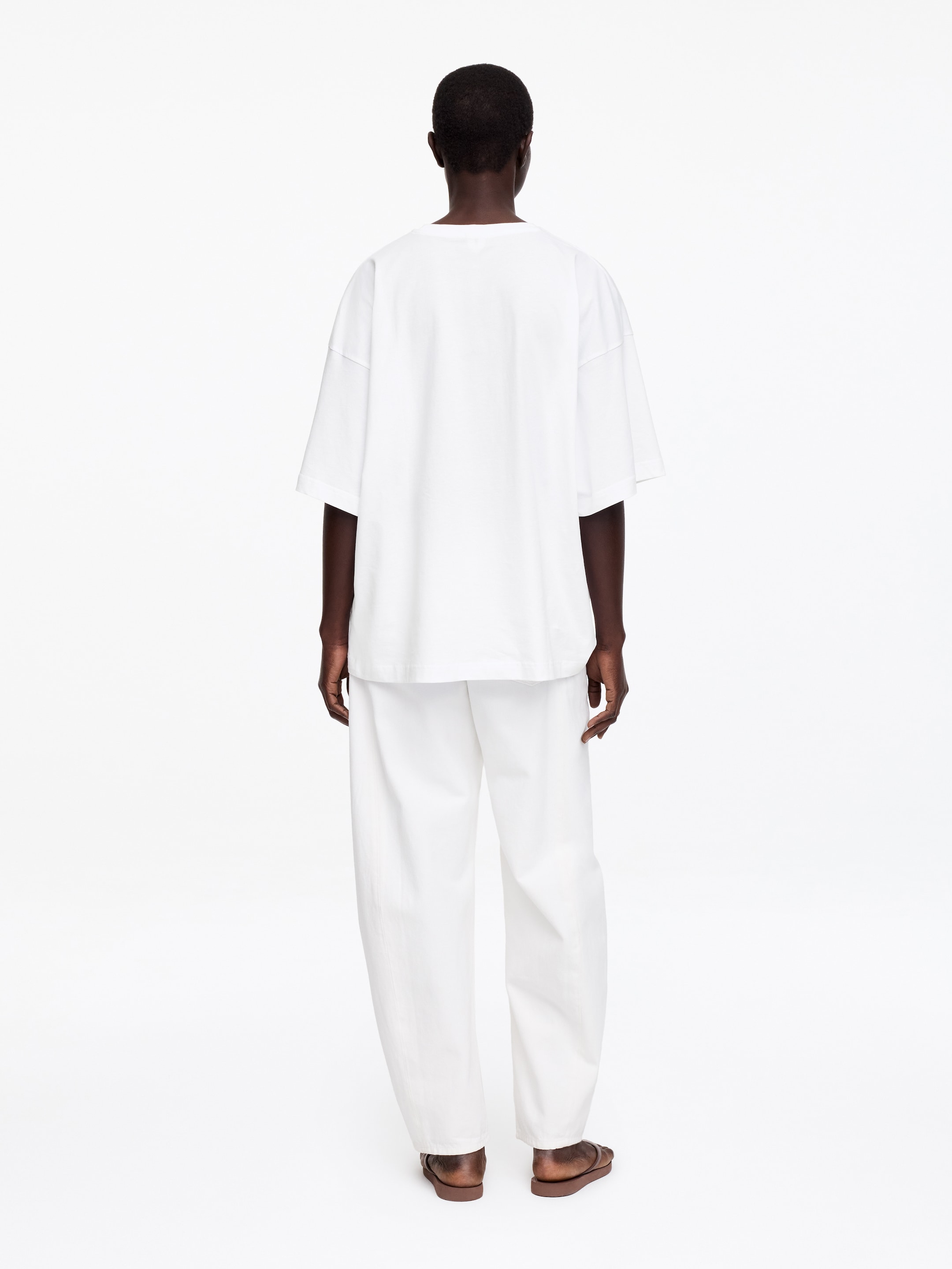 T-shirt oversize - Biały - Obszerny - Women - StillMedia/Lookbook - 2