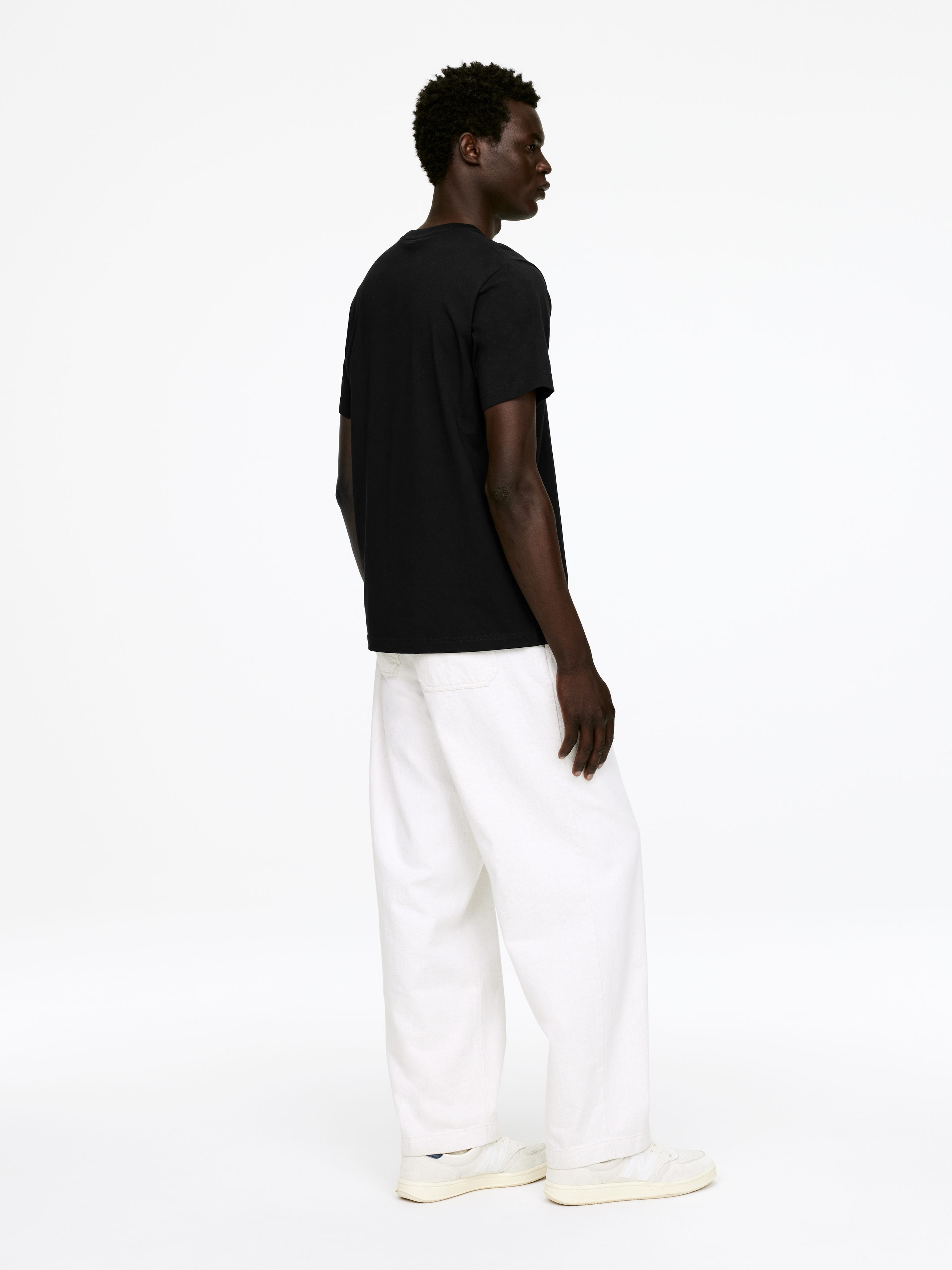 170 GSM Regular T-Shirt - Black - Regular fit - Men - StillMedia/Lookbook - 52