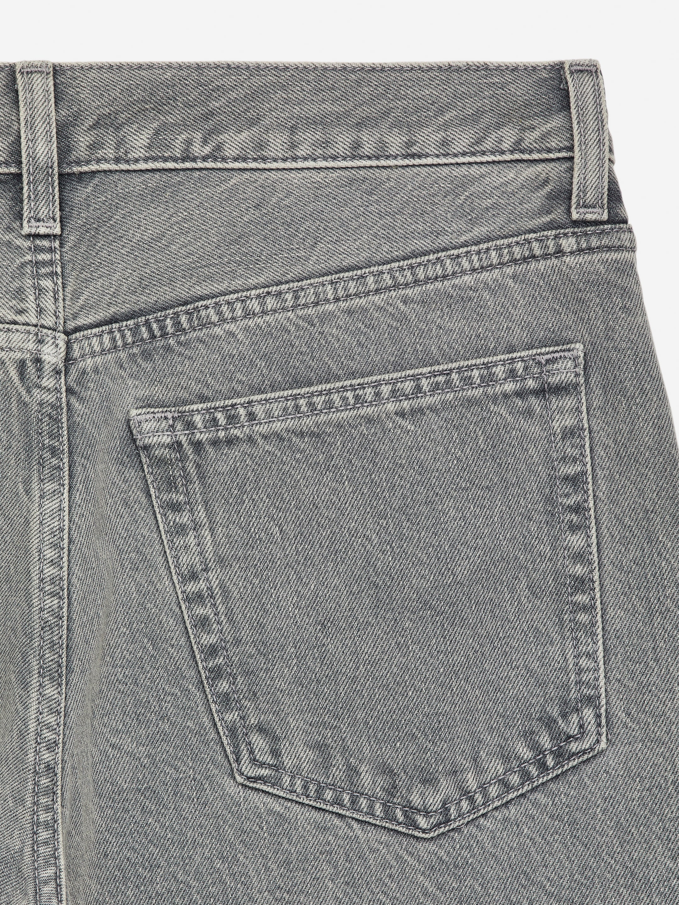 Größeres Bild anzeigen: CLOUD Loose Jeans mit weitem Bein - Grau - Ladies | H&M AT 6