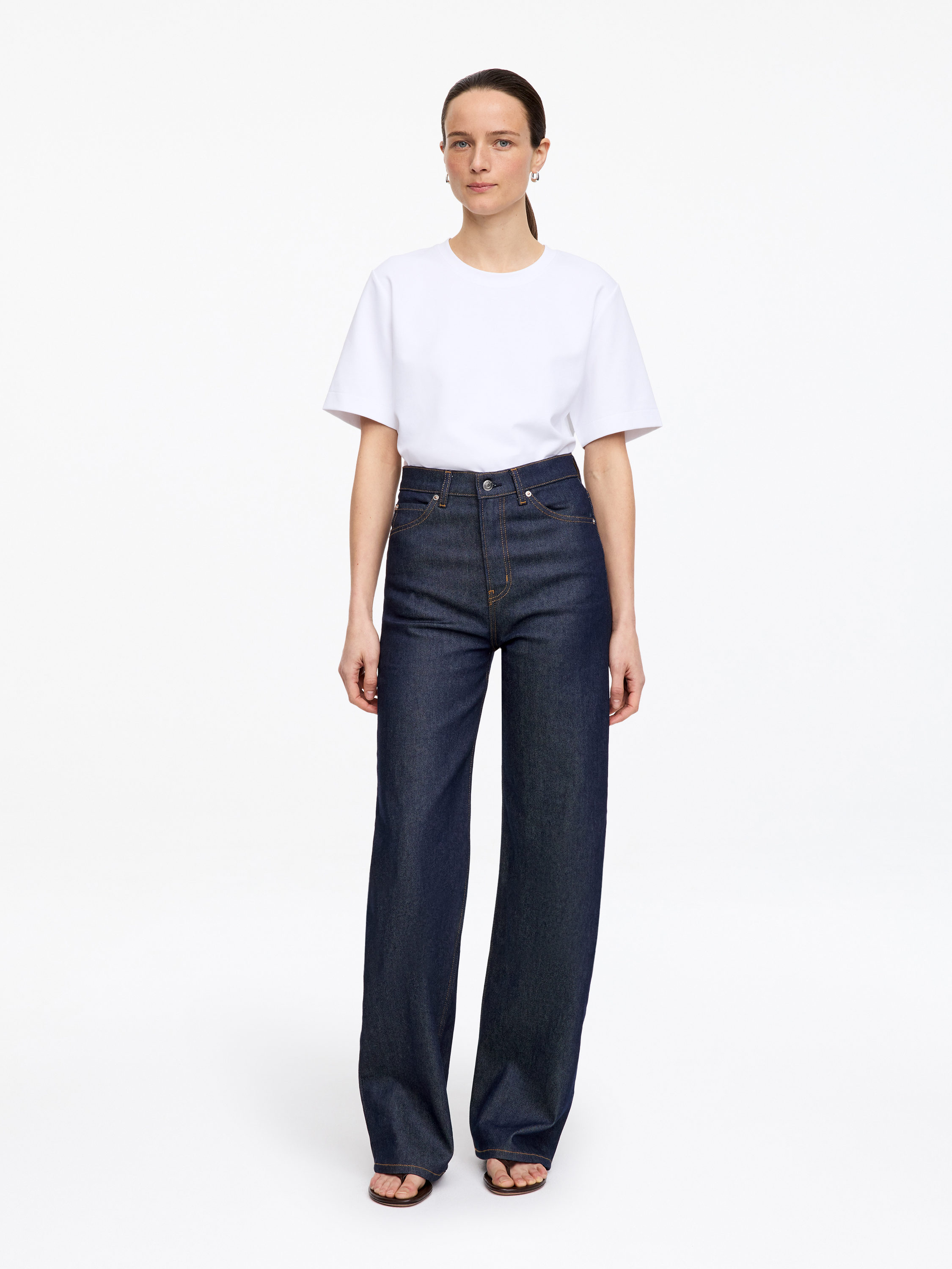 LUPINE Flared Jeans