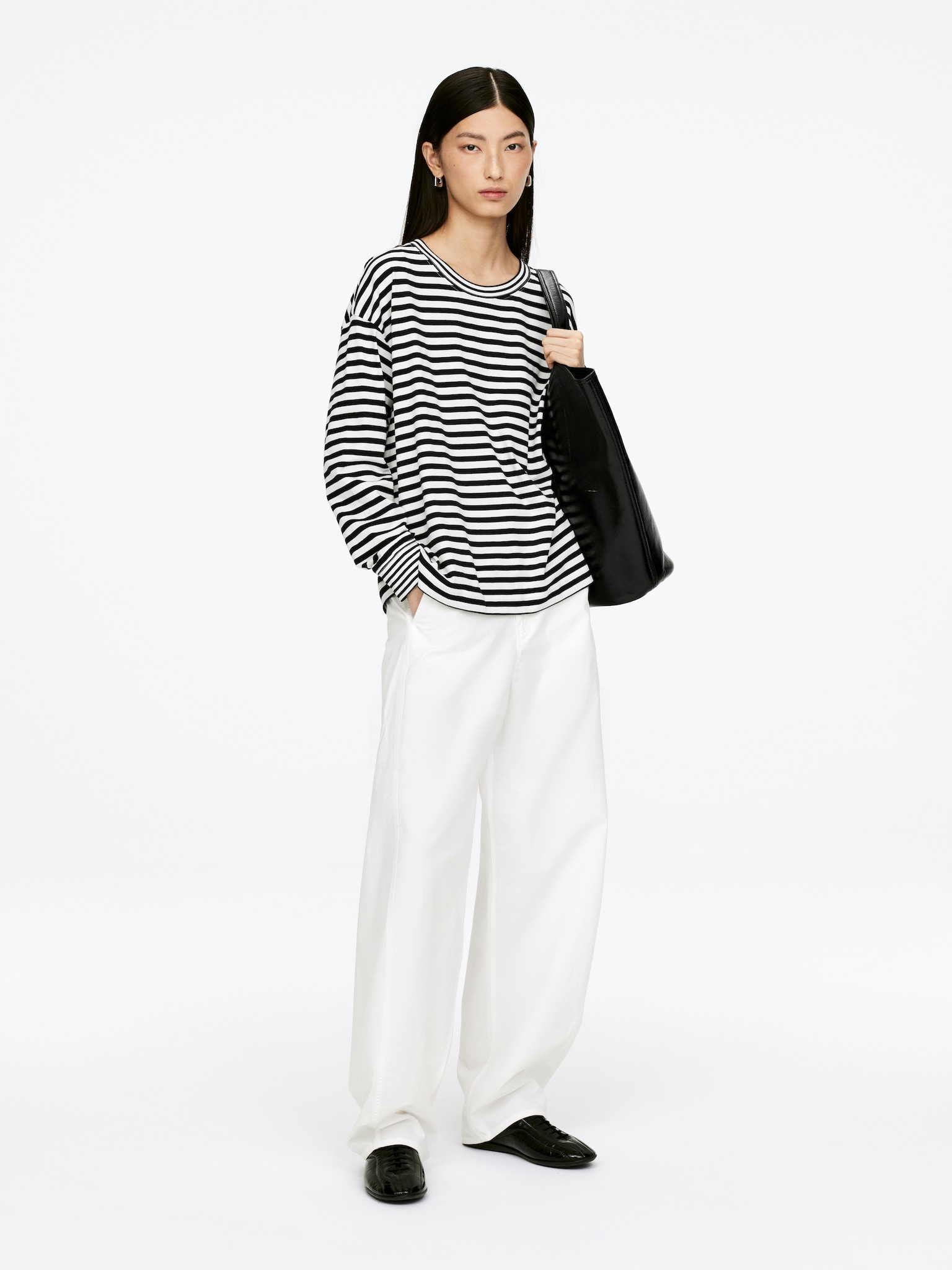Long-Sleeved T-Shirt - White/Black/White - 6