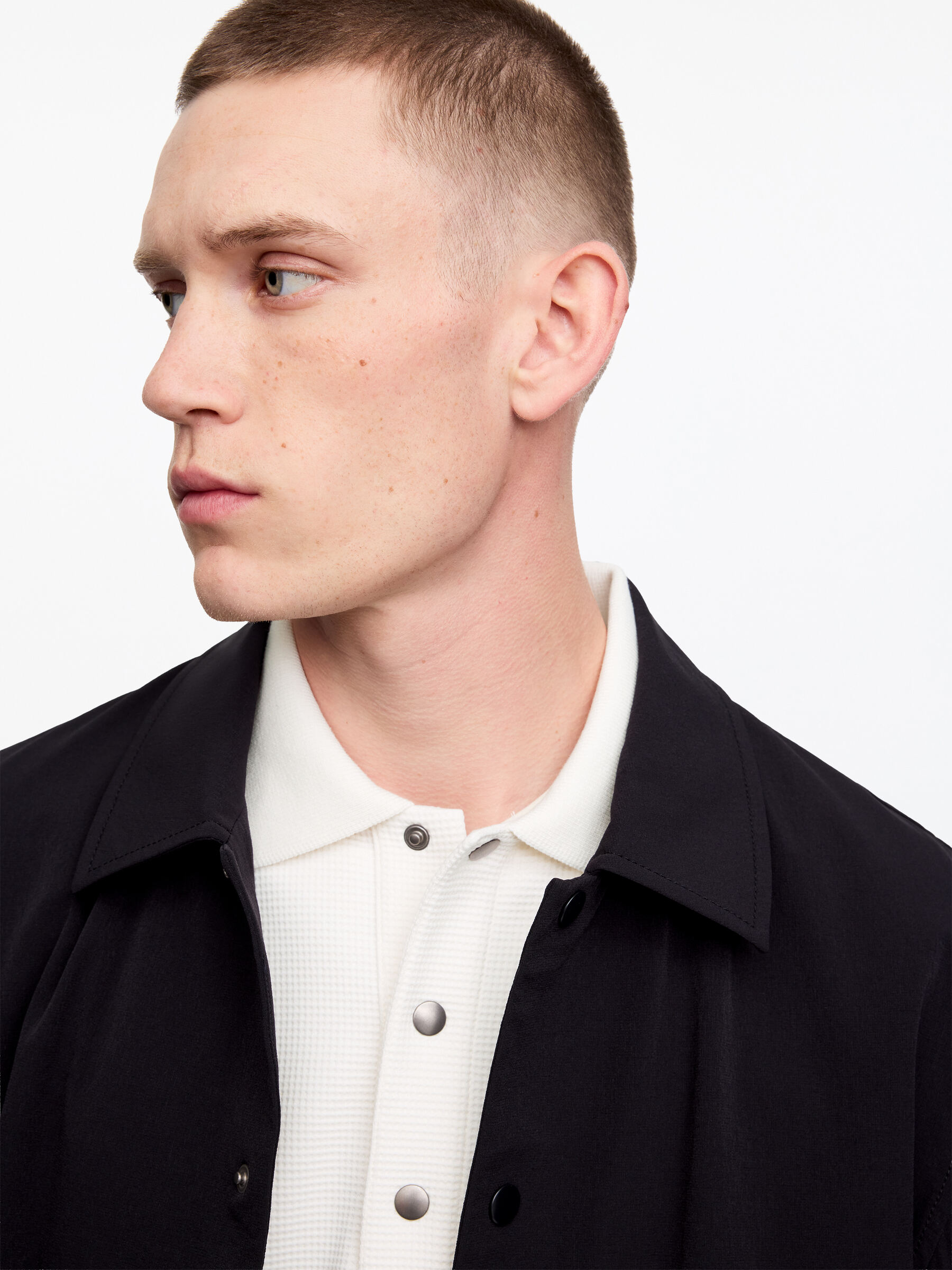 Waffled Polo Shirt - White - Regular fit - Men - StillMedia/Lookbook - 3