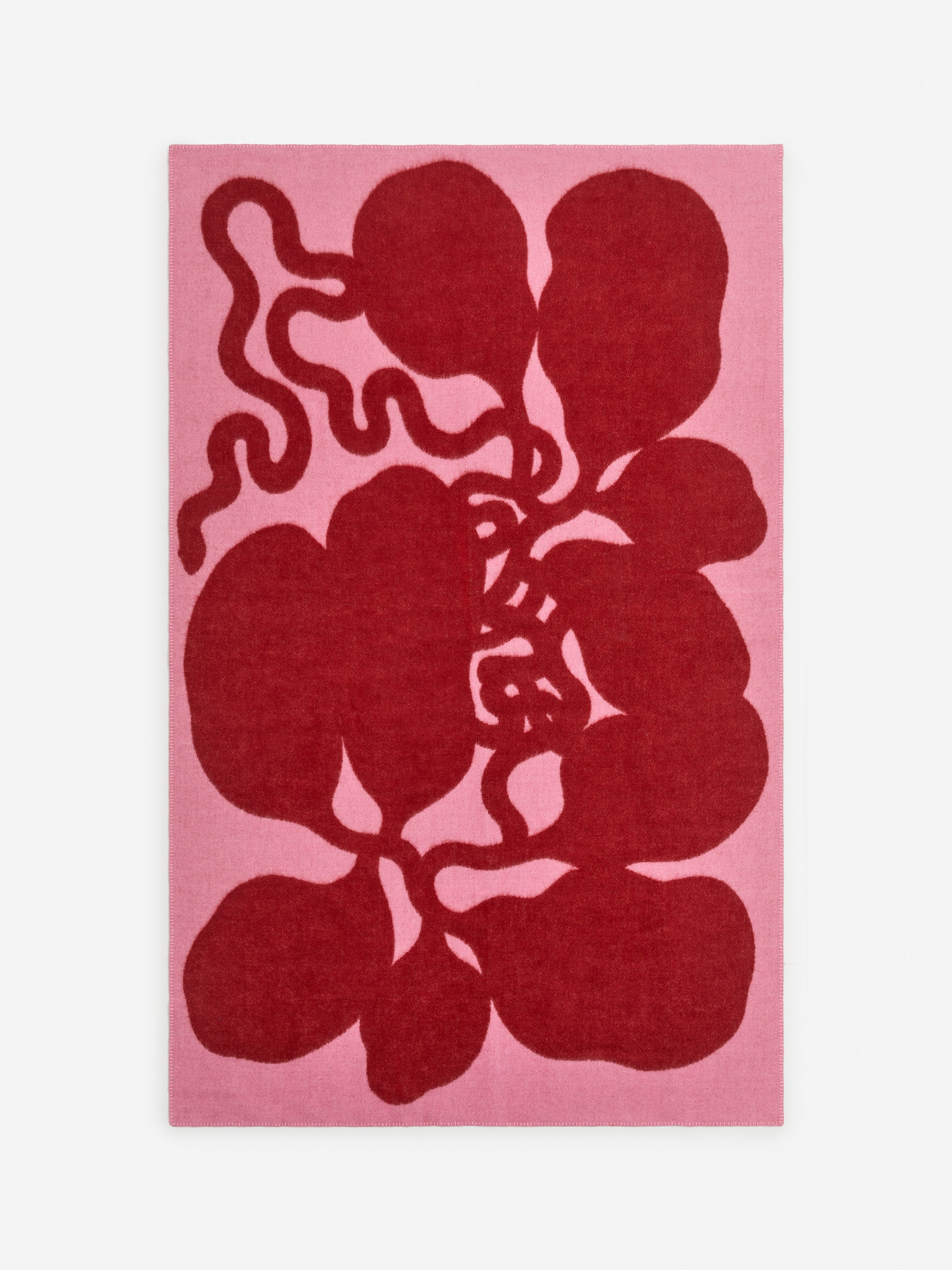 Klippan Wool Blanket - Red/Pink - Homeware - StillMedia/DescriptiveStillLife - 2