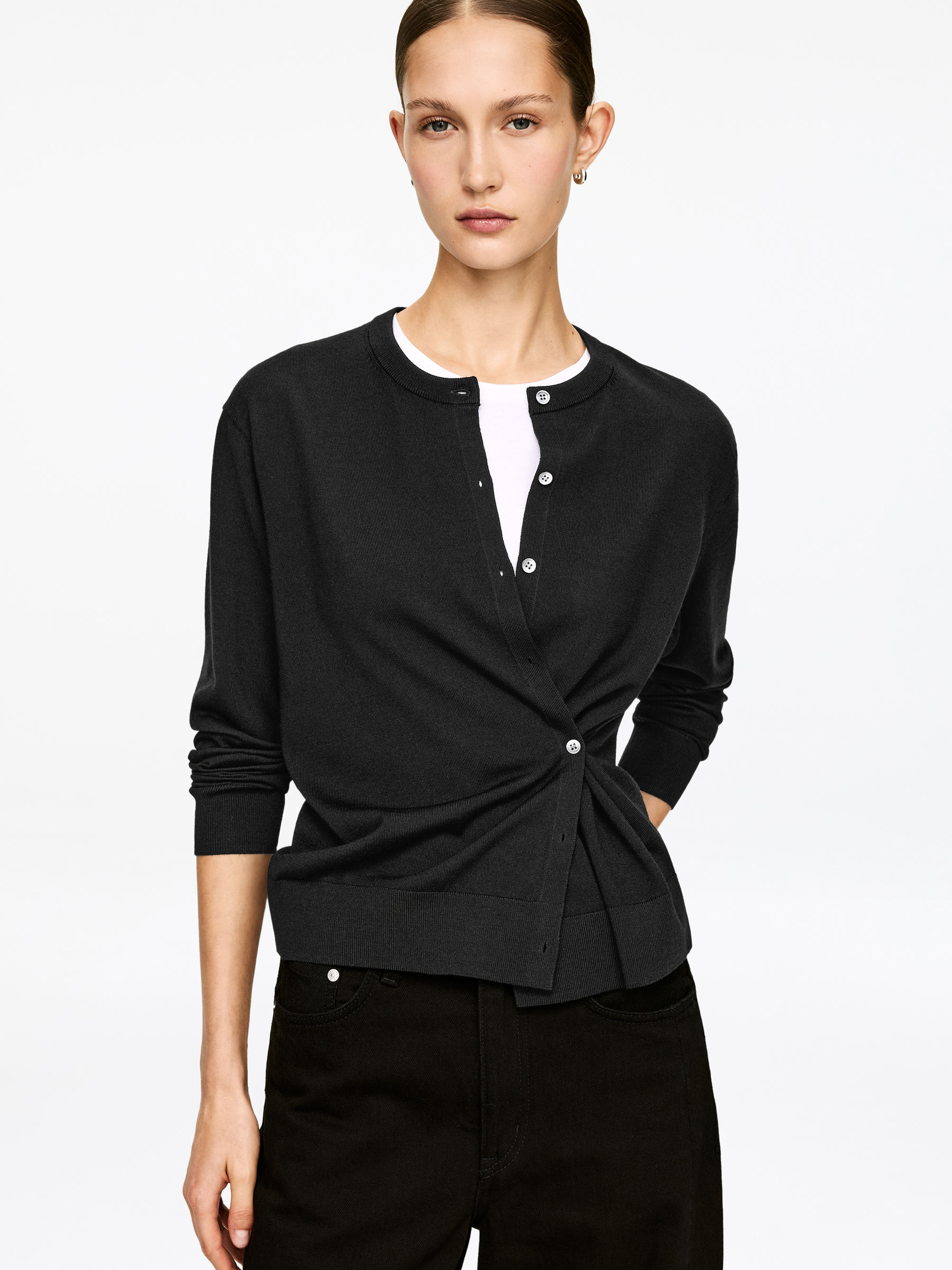 Cárdigan de lana merino - Negro - Corte estándar - Women - StillMedia/Lookbook - 4