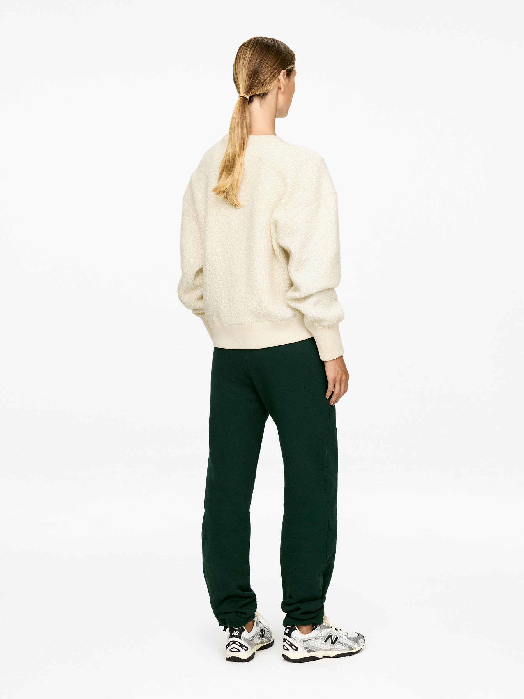Fleece-Sweatshirt aus einer Wollmischung - Cremeweiß - Regular Fit - Damen - StillMedia/Lookbook - 4