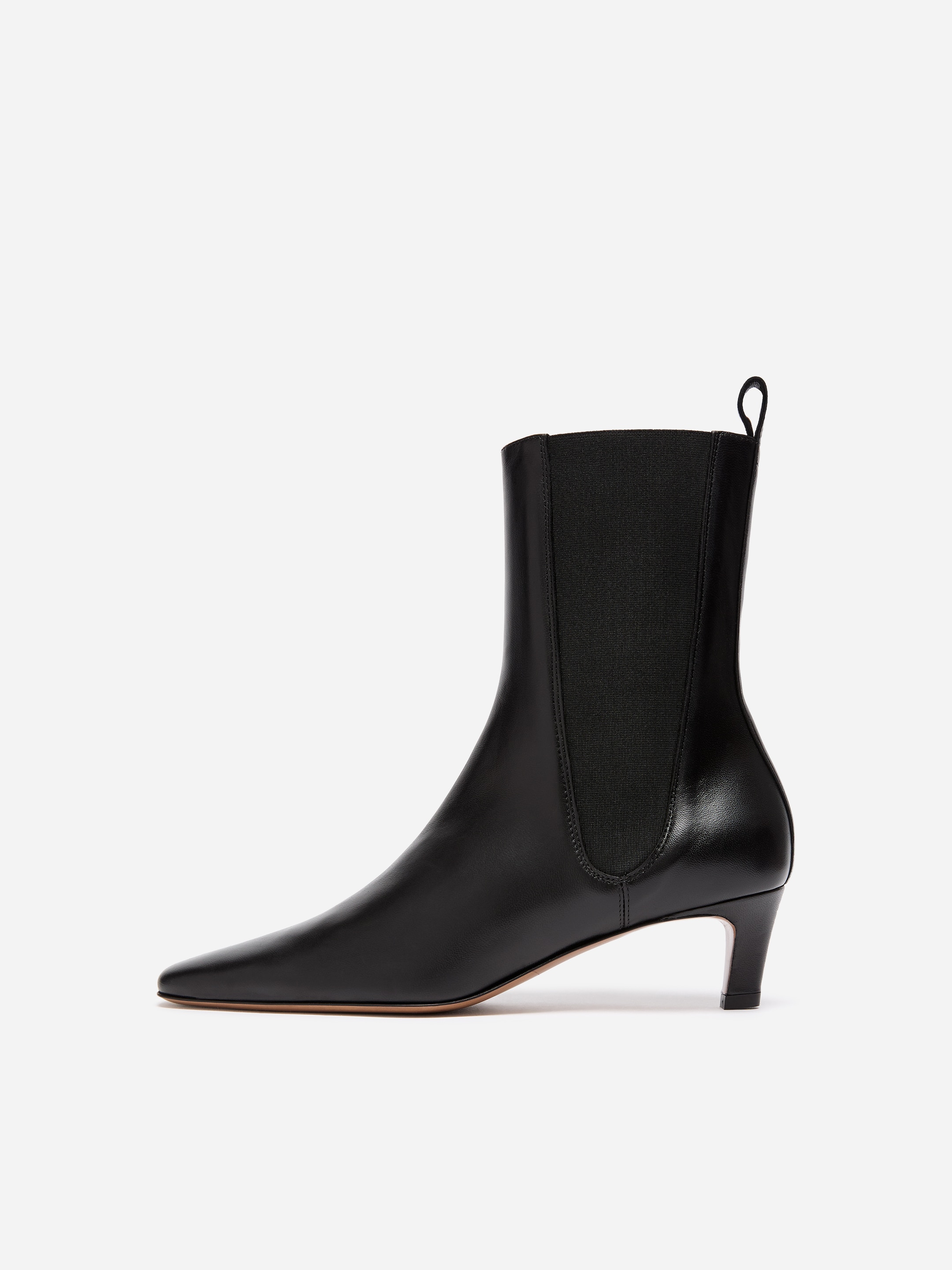 Leather ankle boots - Black - women - StillMedia/DescriptiveStillLife - 1