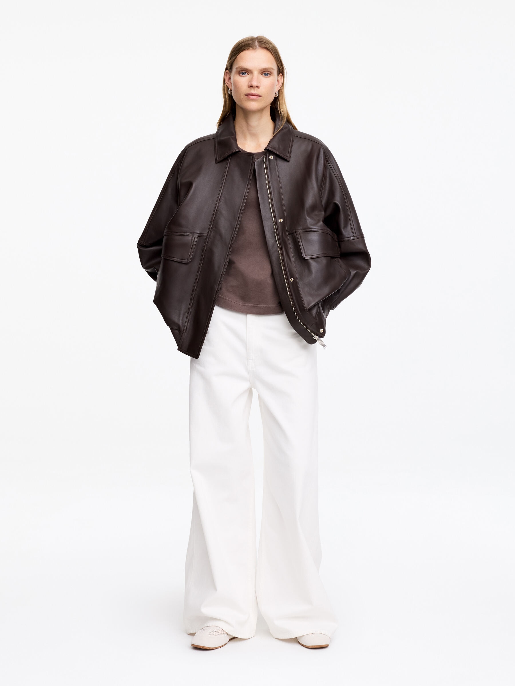 T-shirt signature carré - Marron - Relaxed fit - Femme - StillMedia/Lookbook - 5