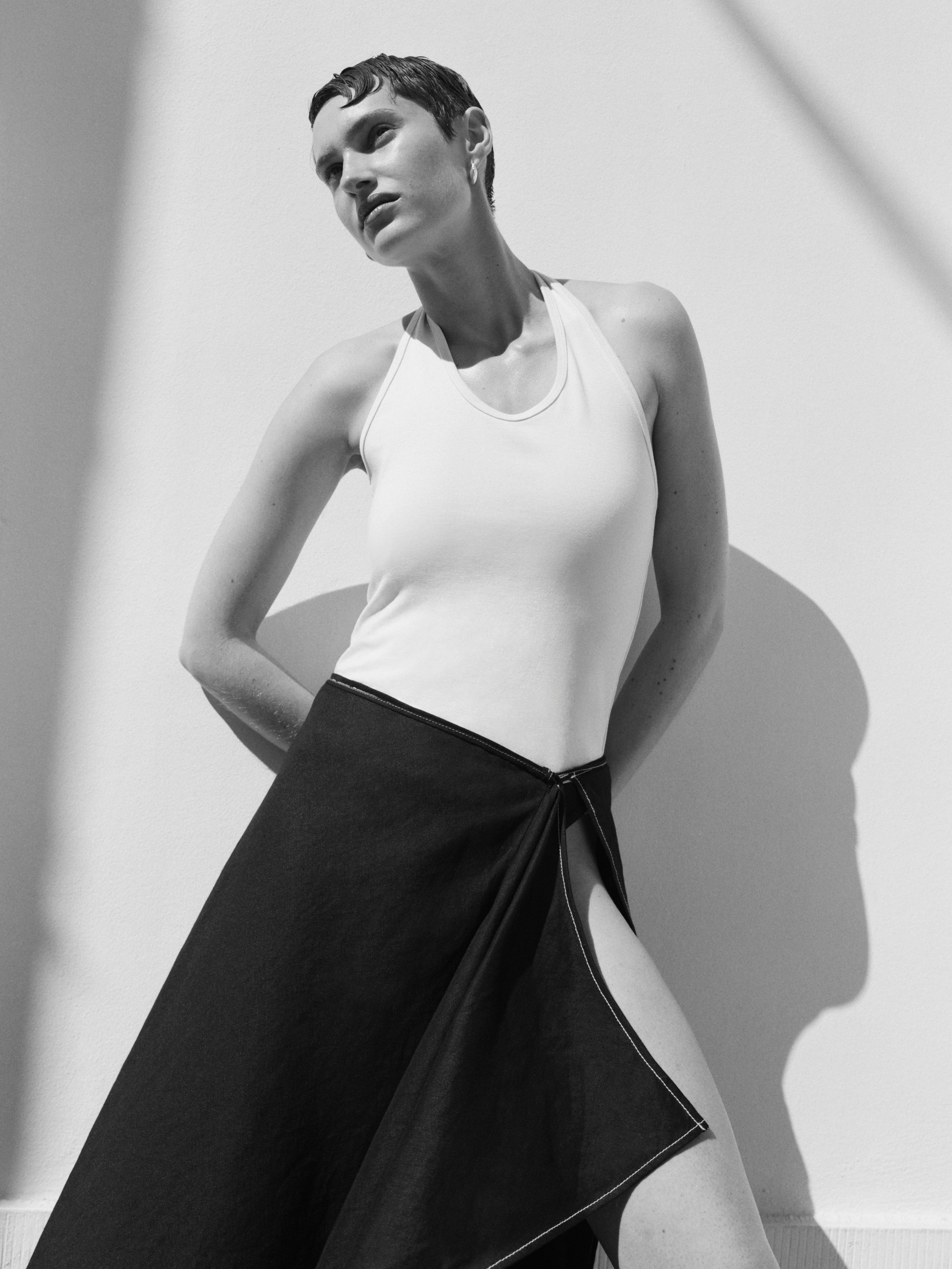 Linen Wrap Skirt – Black – Women – ARKET DK