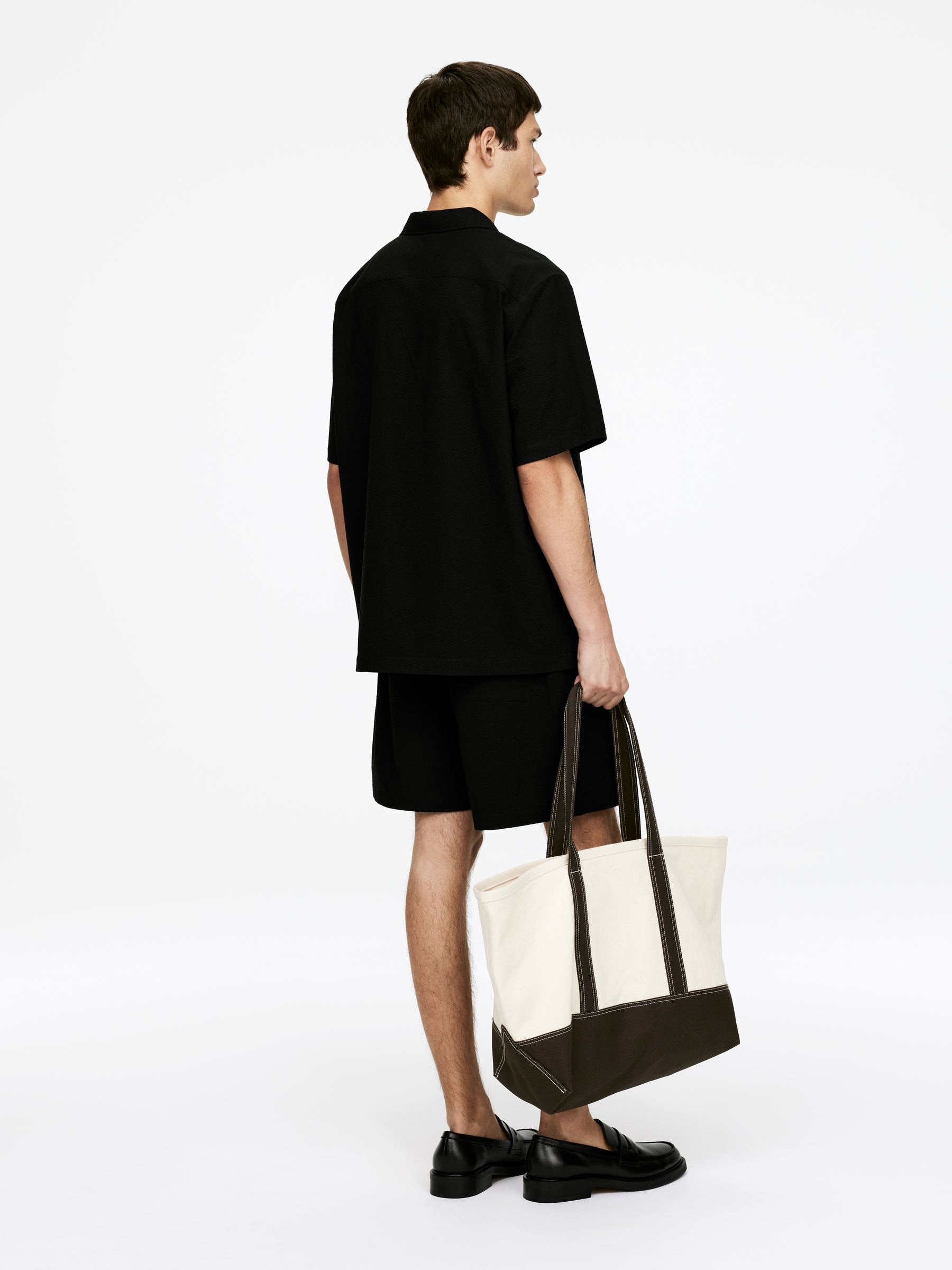 Chemise en seersucker à col cubain - Noir - Regular fit - Homme - StillMedia/Lookbook - 4