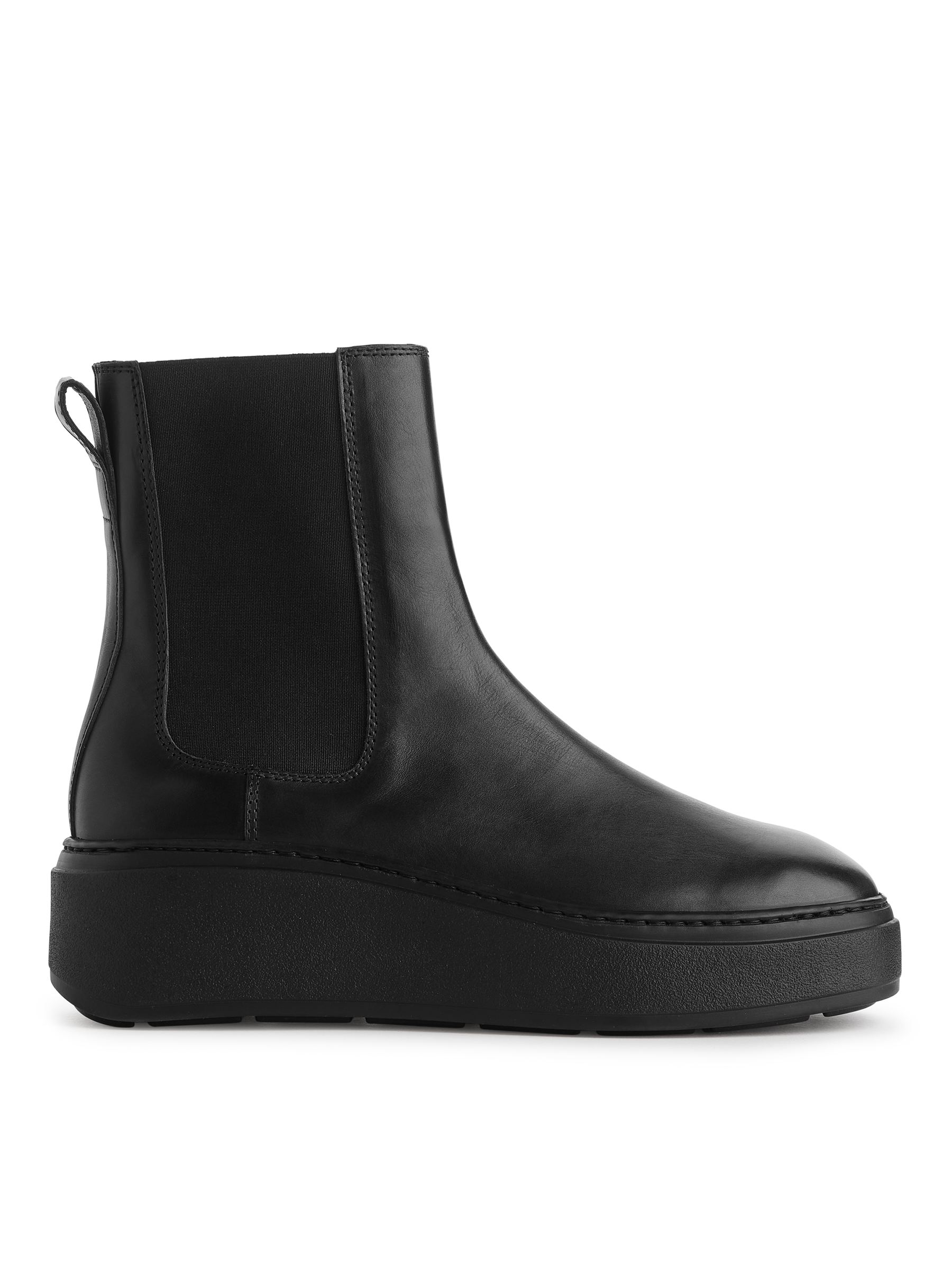 Chunky Chelsea Boots - Black - Women - StillMedia/DescriptiveStillLife - 3
