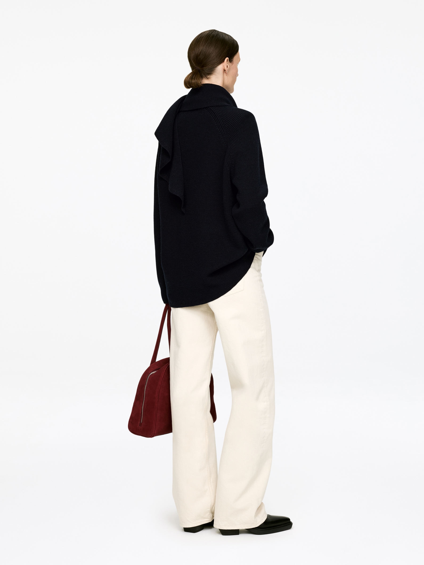 Strickpullover mit drapiertem Schal - Dunkelblau - Loose Fit - Damen - StillMedia/Lookbook - 5