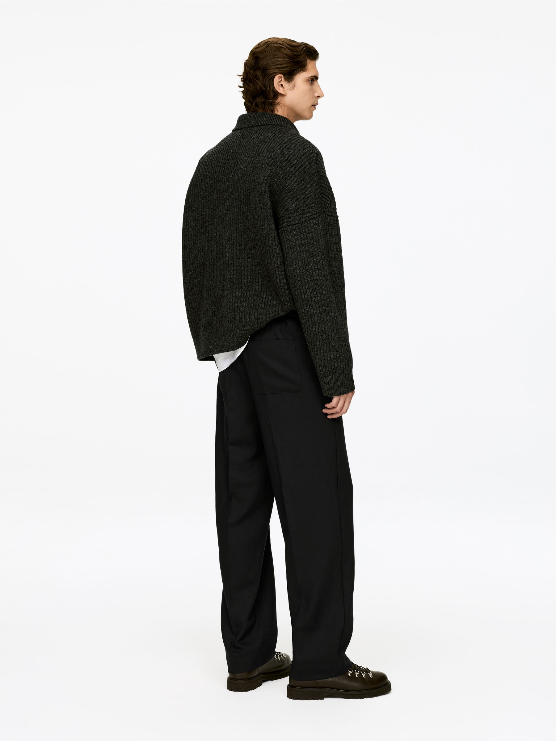 Loose-Fit Wool Trousers - Black - Loose fit - Men - StillMedia/Lookbook - 6