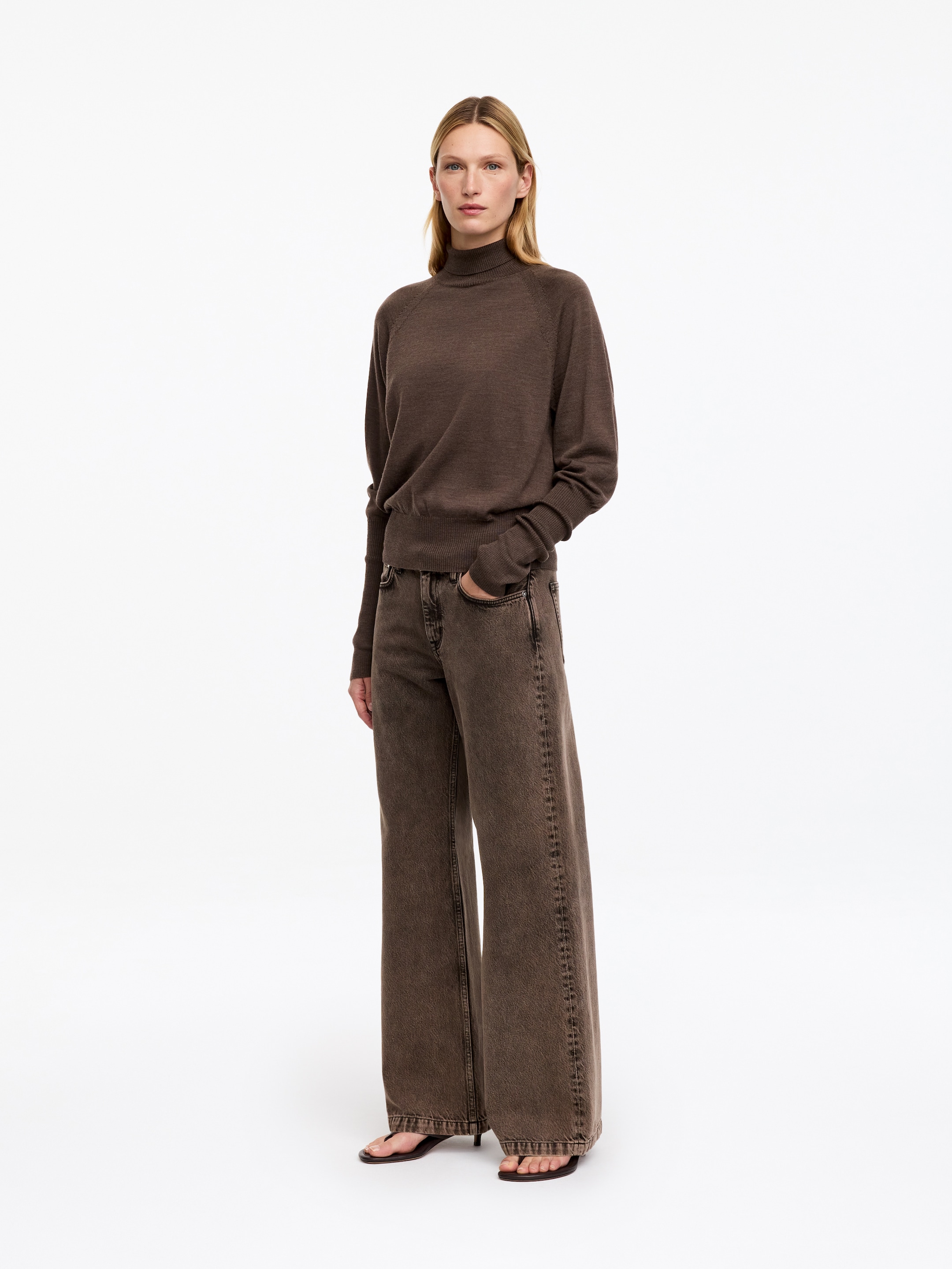 Jeansy ELM z rozszerzanymi nogawkami - Ziemisty brązowy - Luźny fason - women - StillMedia/Lookbook - 3