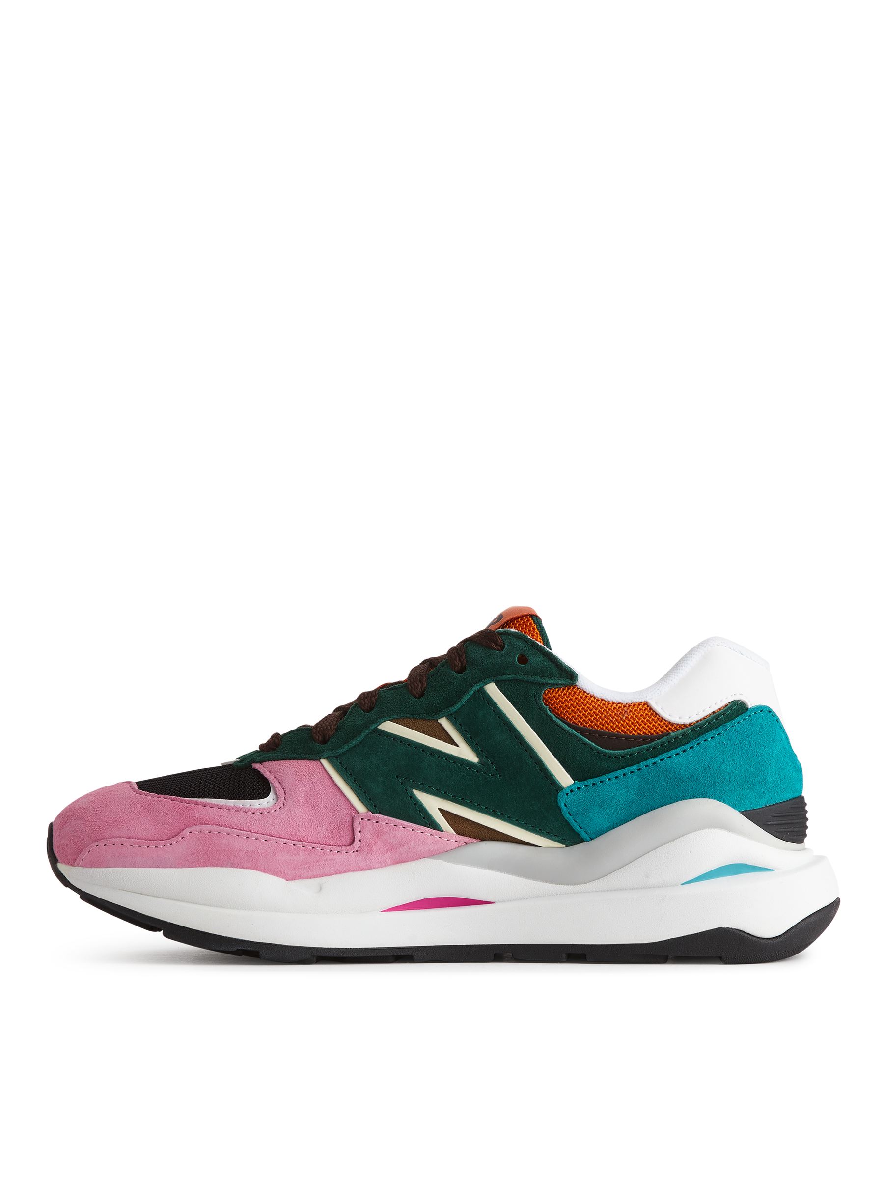 New Balance 5740 Trainers - Pink/Green - Women - StillMedia/DescriptiveStillLife - 4