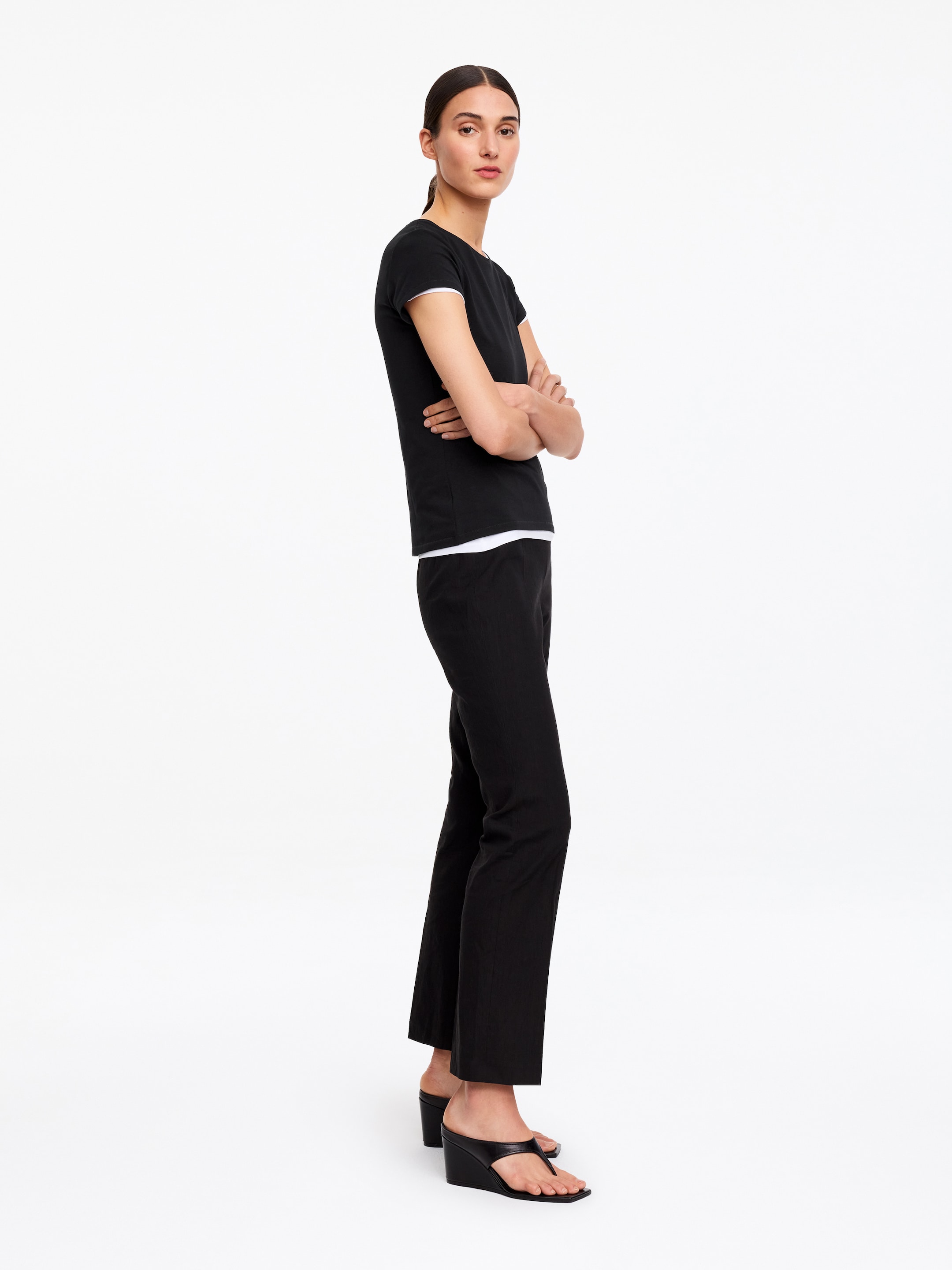 Slim Cap-Sleeve T-Shirt - Black - Slim fit - Women - StillMedia/Lookbook - 6