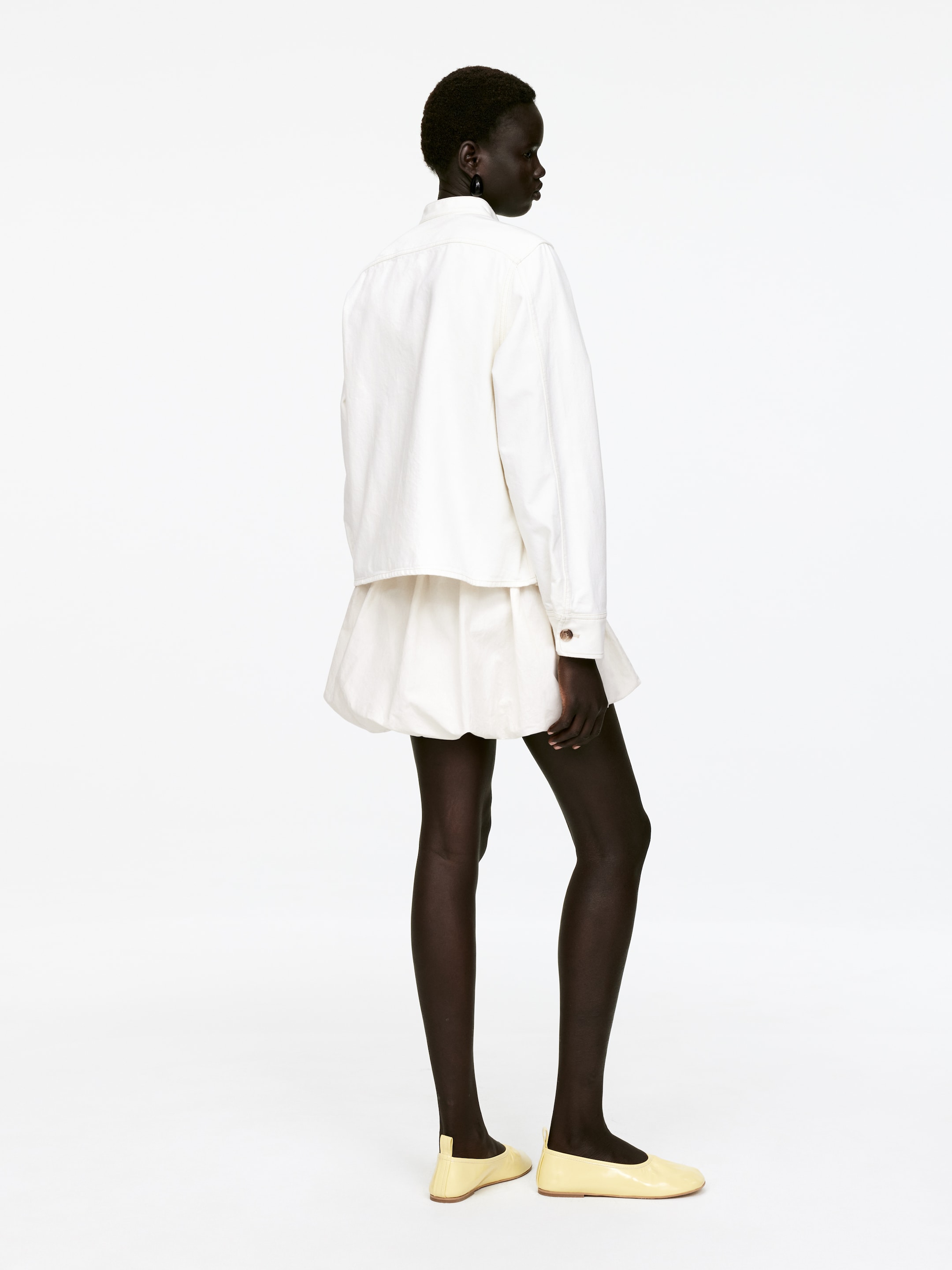Zobrazit větší obrázek: Denimová overshirt - Off White - ŽENY | H&M CZ 2