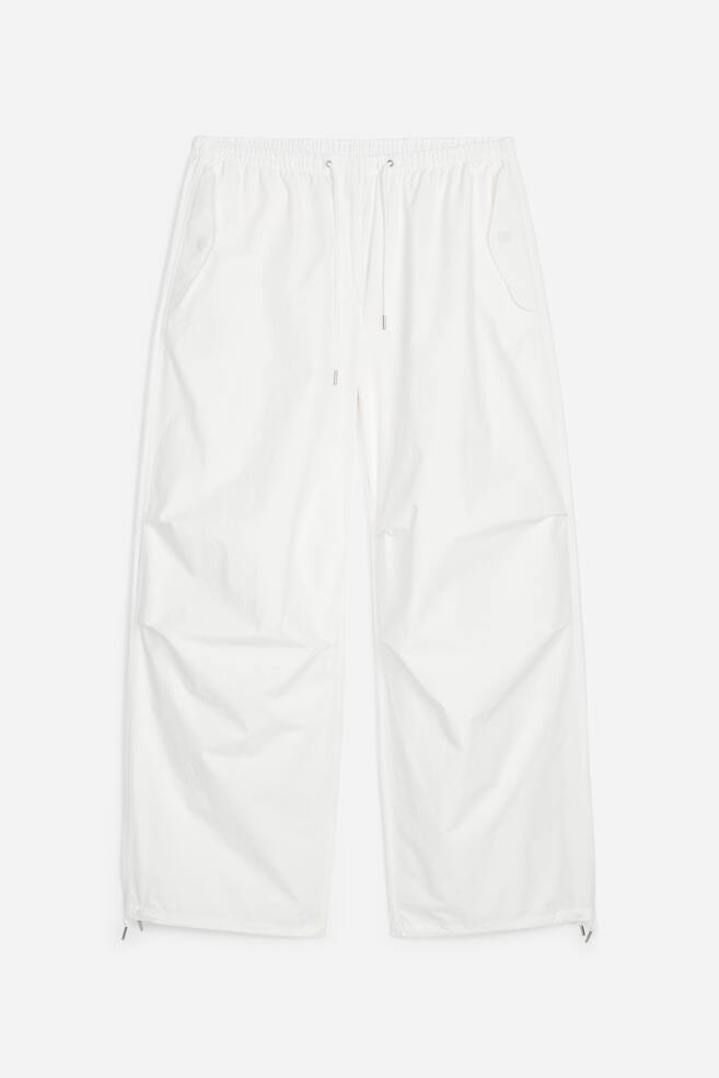 Cotton Pleat-Knee Trousers - White/Dark Blue - 1