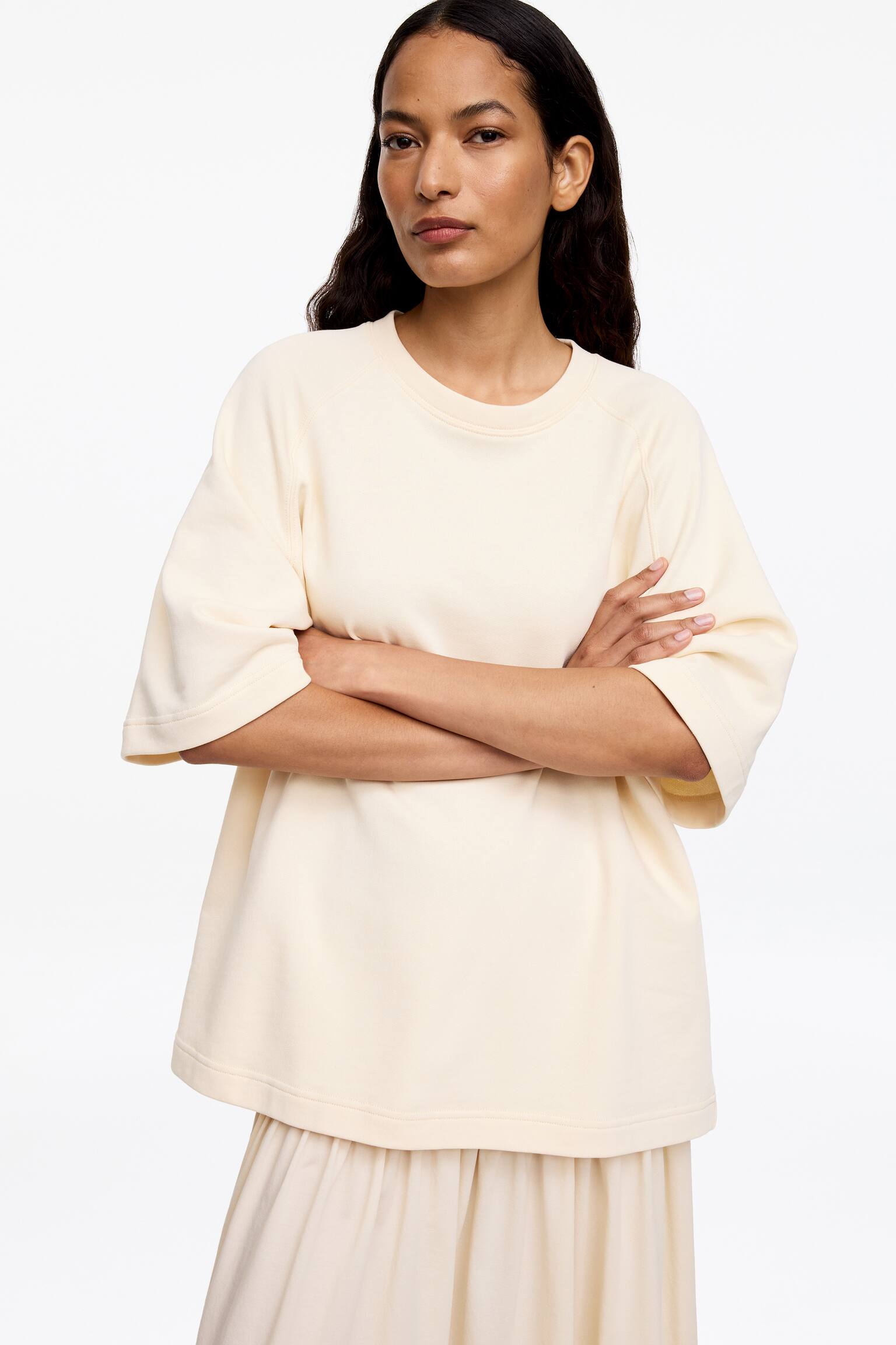 Kurzärmliges Sweatshirt - Beige/Schwarz - 3