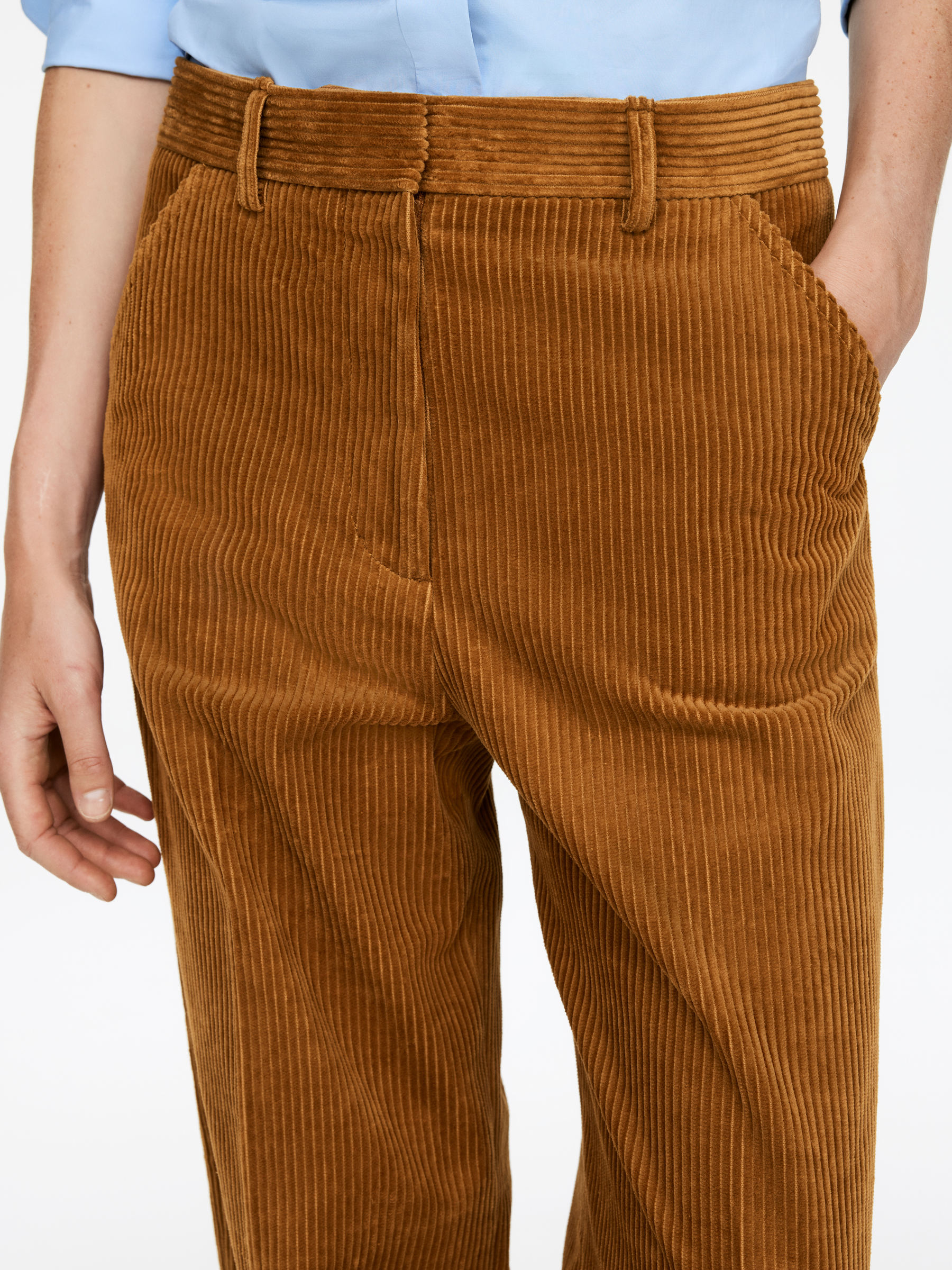 Wide-Leg Corduroy Trousers - Brown - Relaxed fit - Women - StillMedia/Lookbook - 4