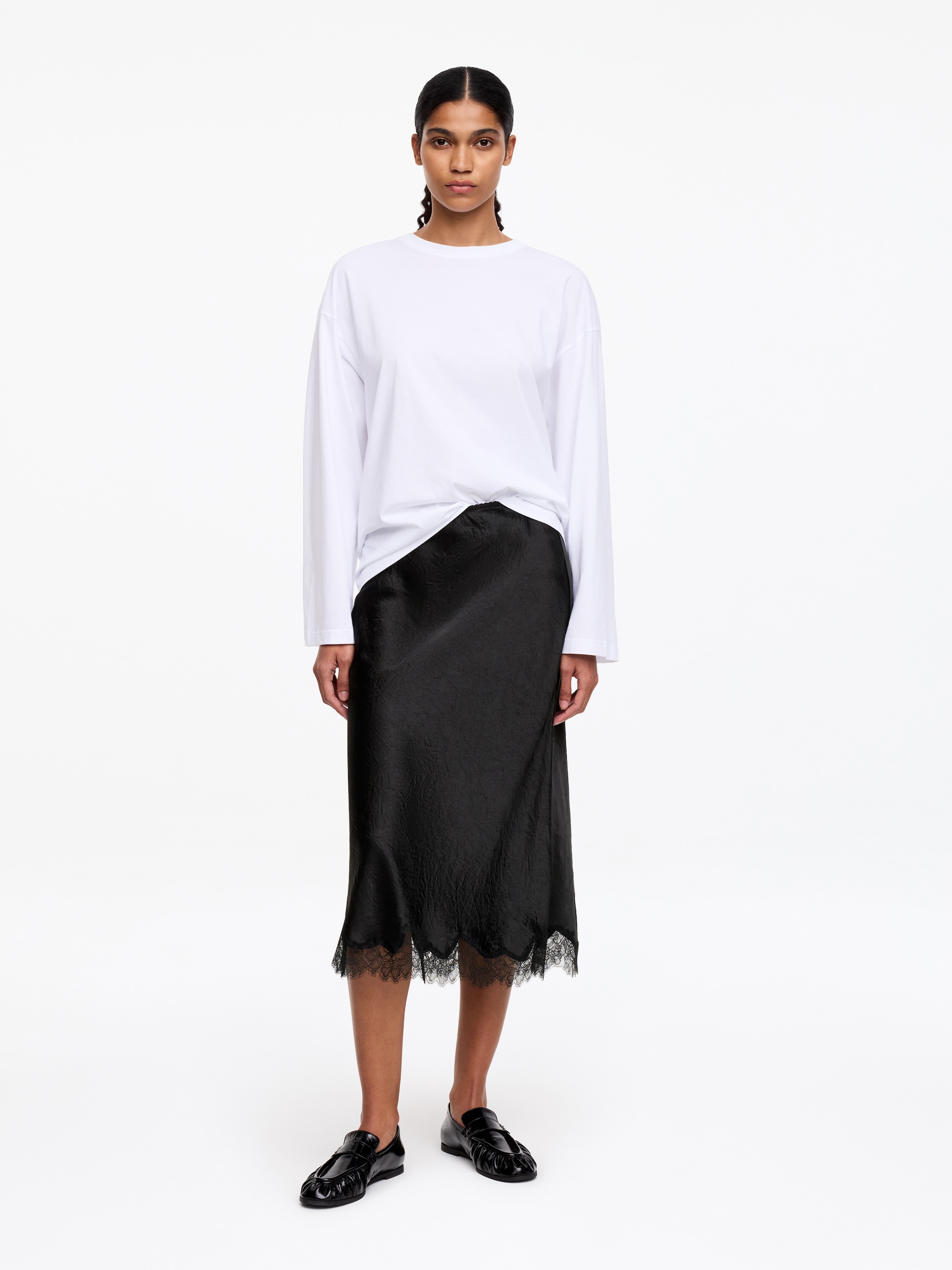 Lace-Detail Satin Skirt-#272627-17610