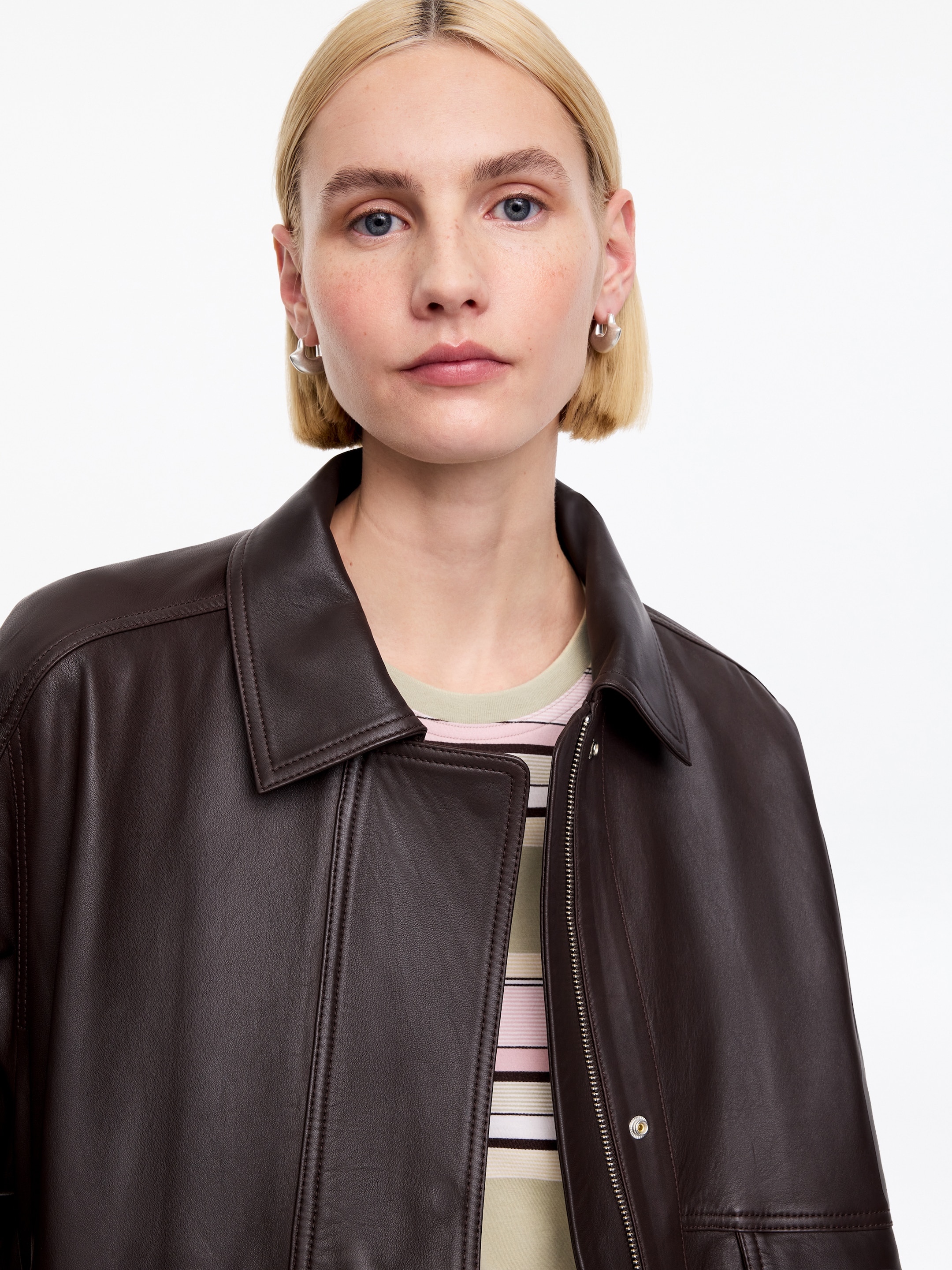 T-shirt oversize - Vert kaki/Rose - Oversized - Femme - StillMedia/Lookbook - 5